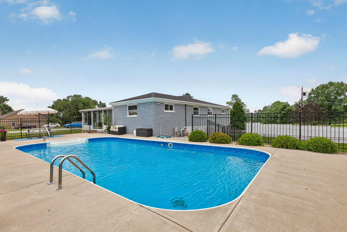 11467 Eagle View Property Photo 35