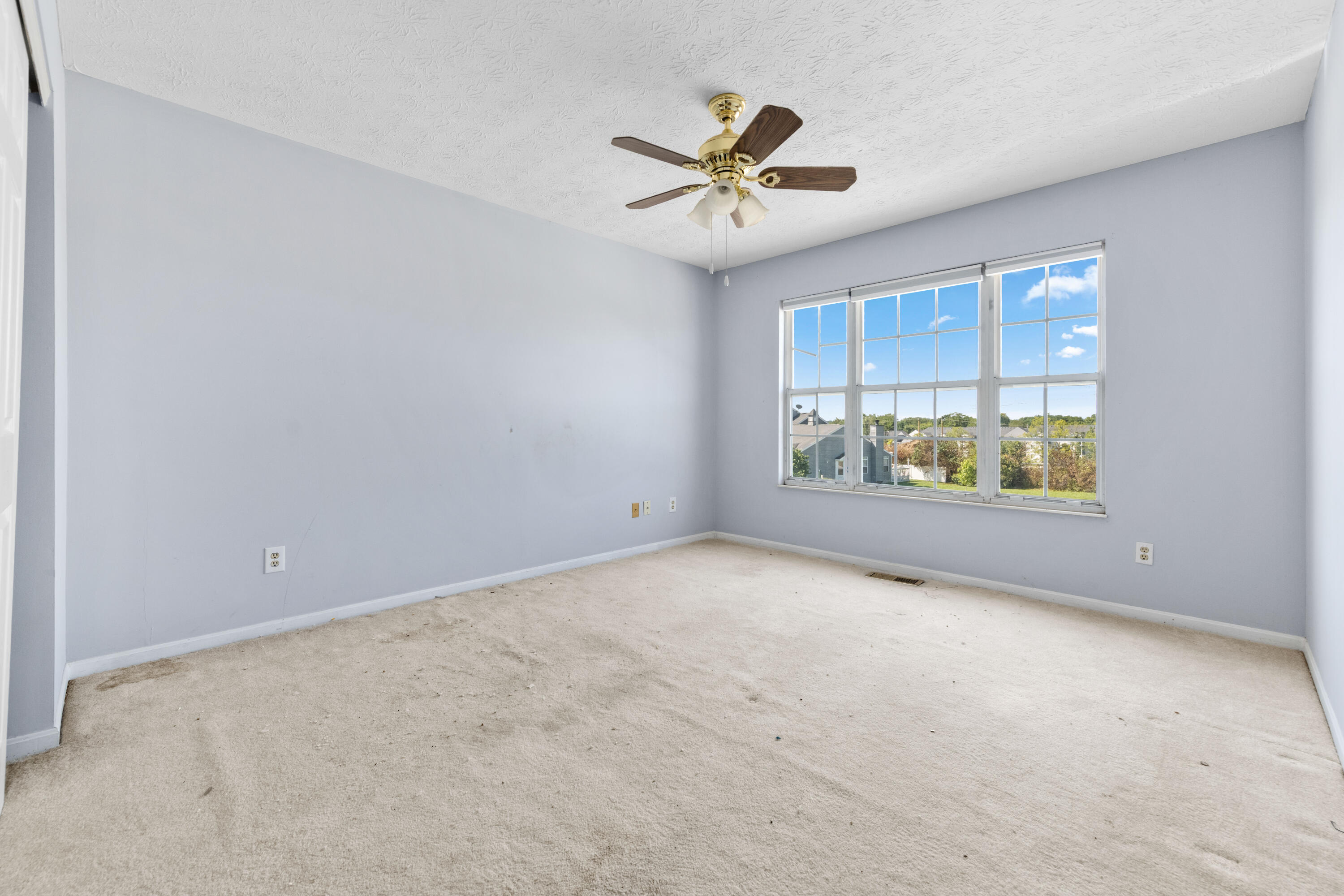 1002 Hackney Court Property Photo 17