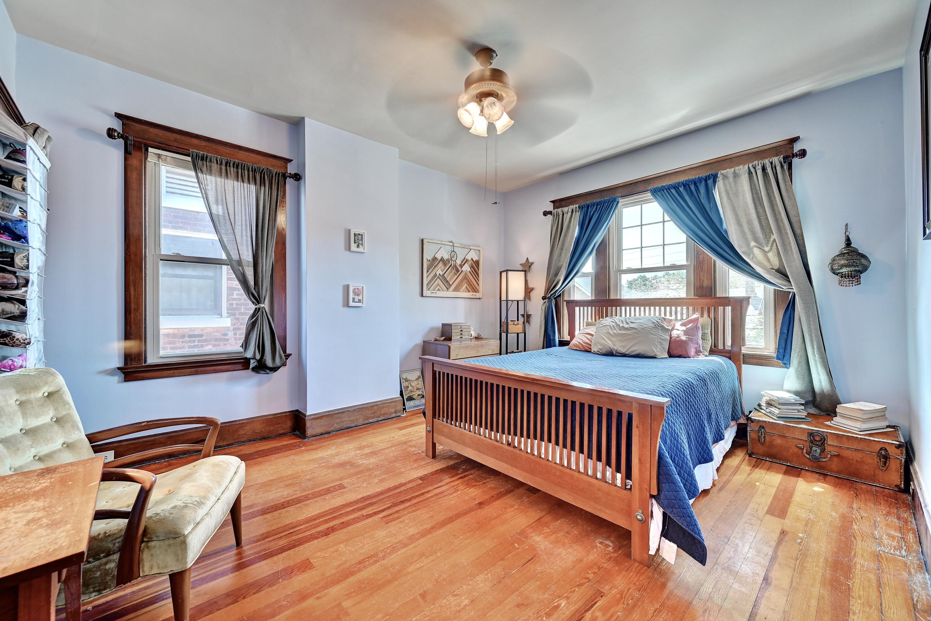 608 E 21st Street Property Photo 15
