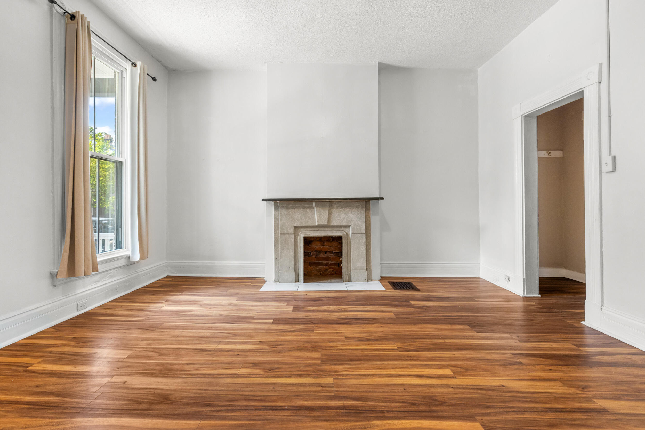 525 Overton Street Property Photo 4