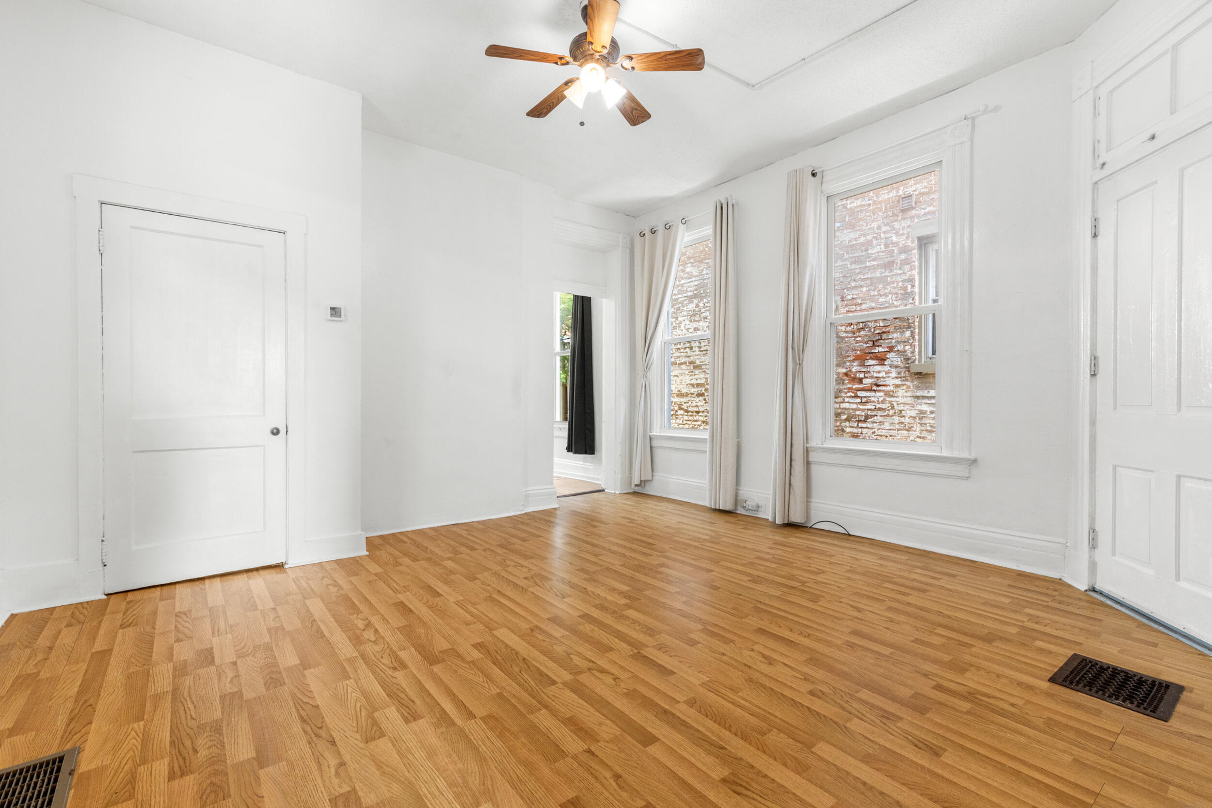 525 Overton Street Property Photo 7