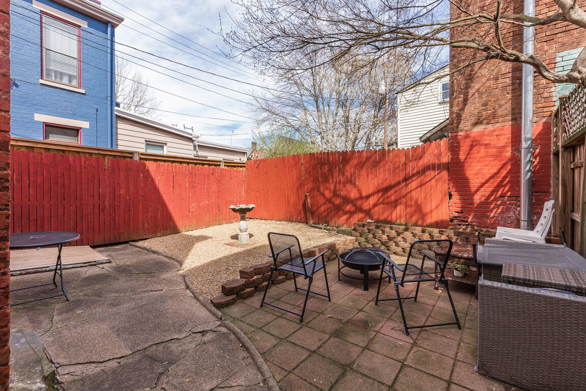 525 Overton Street Property Photo 15