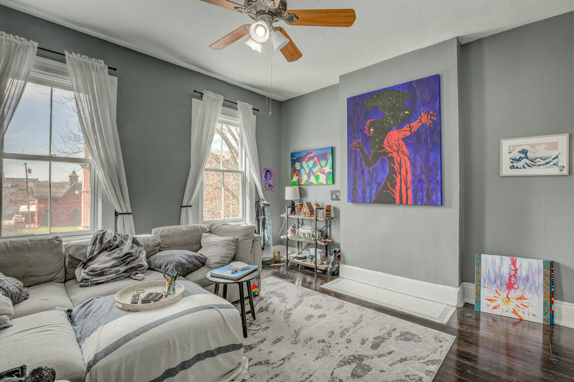 525 Overton Street Property Photo 18