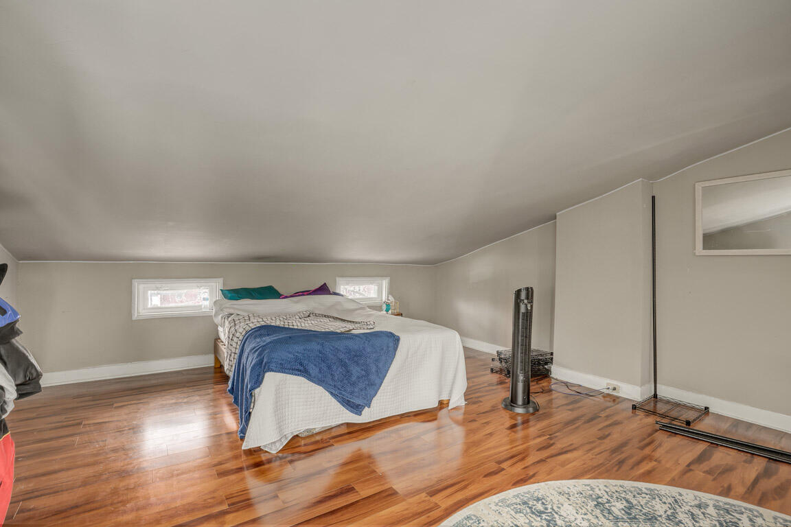 525 Overton Street Property Photo 24