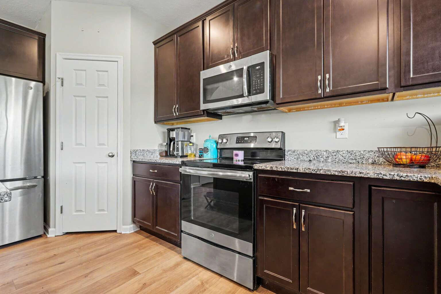 1340 Scottish Lane Property Photo 11