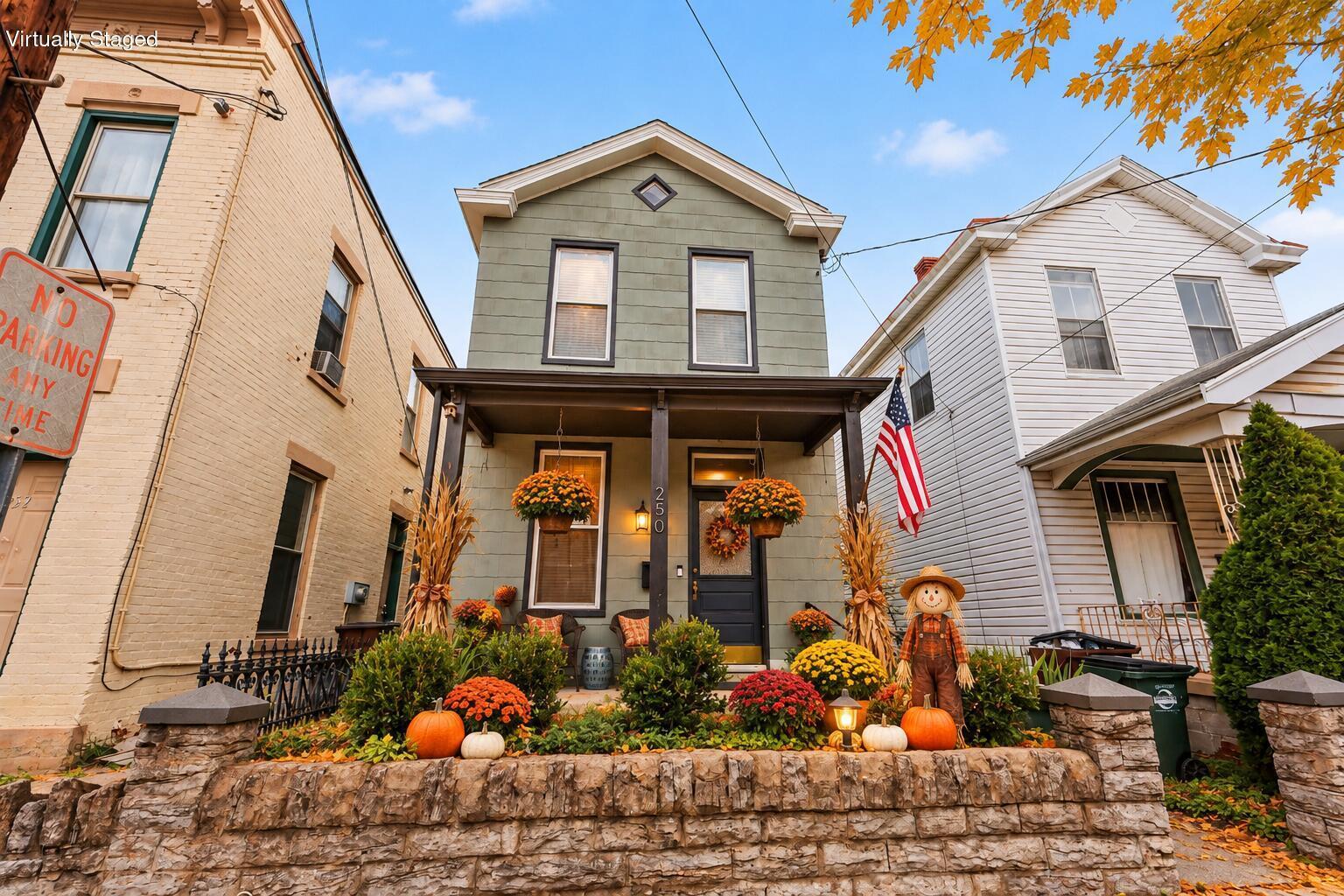 250 Forest Avenue Property Photo 1