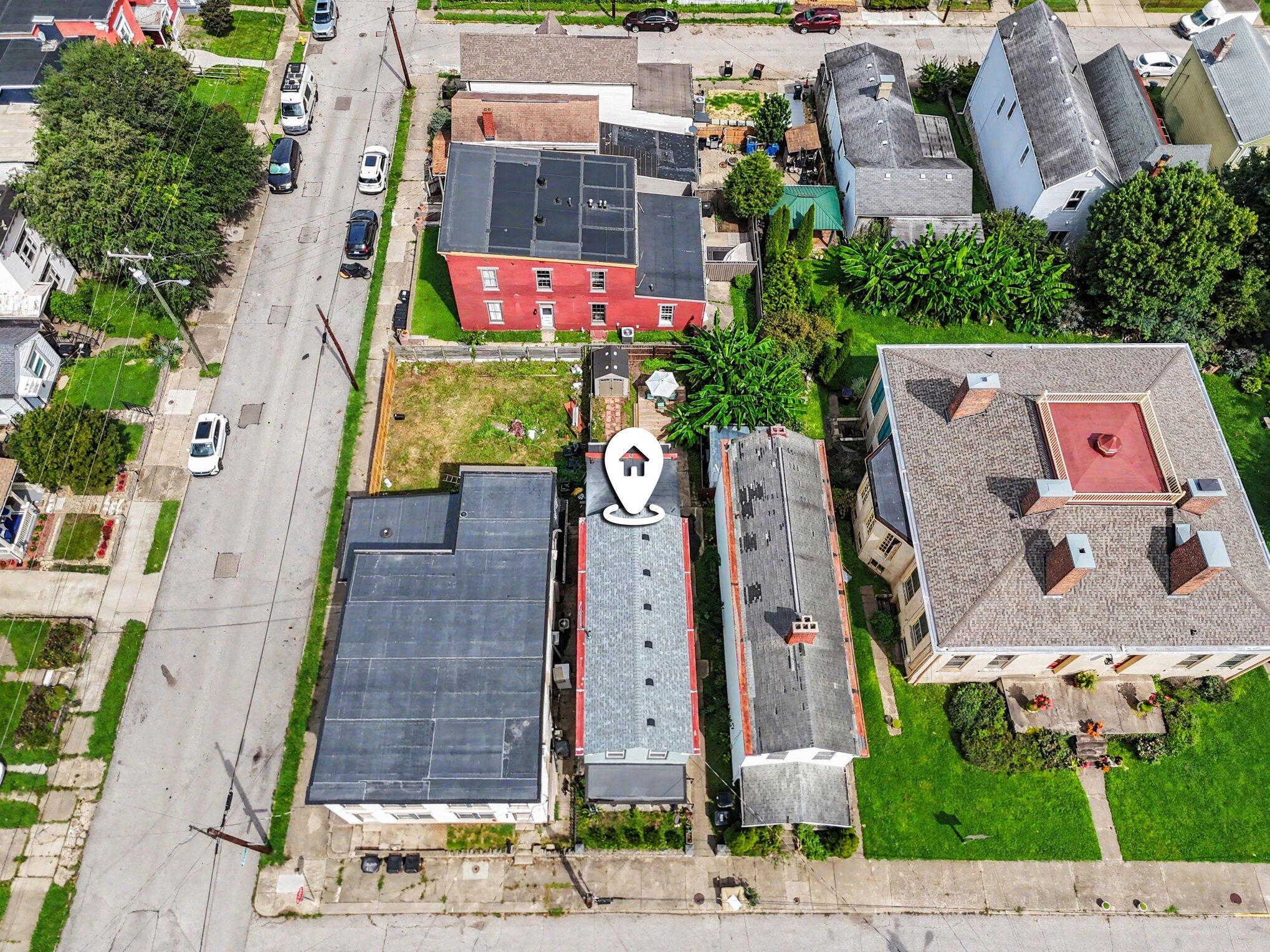 250 Forest Avenue Property Photo 2