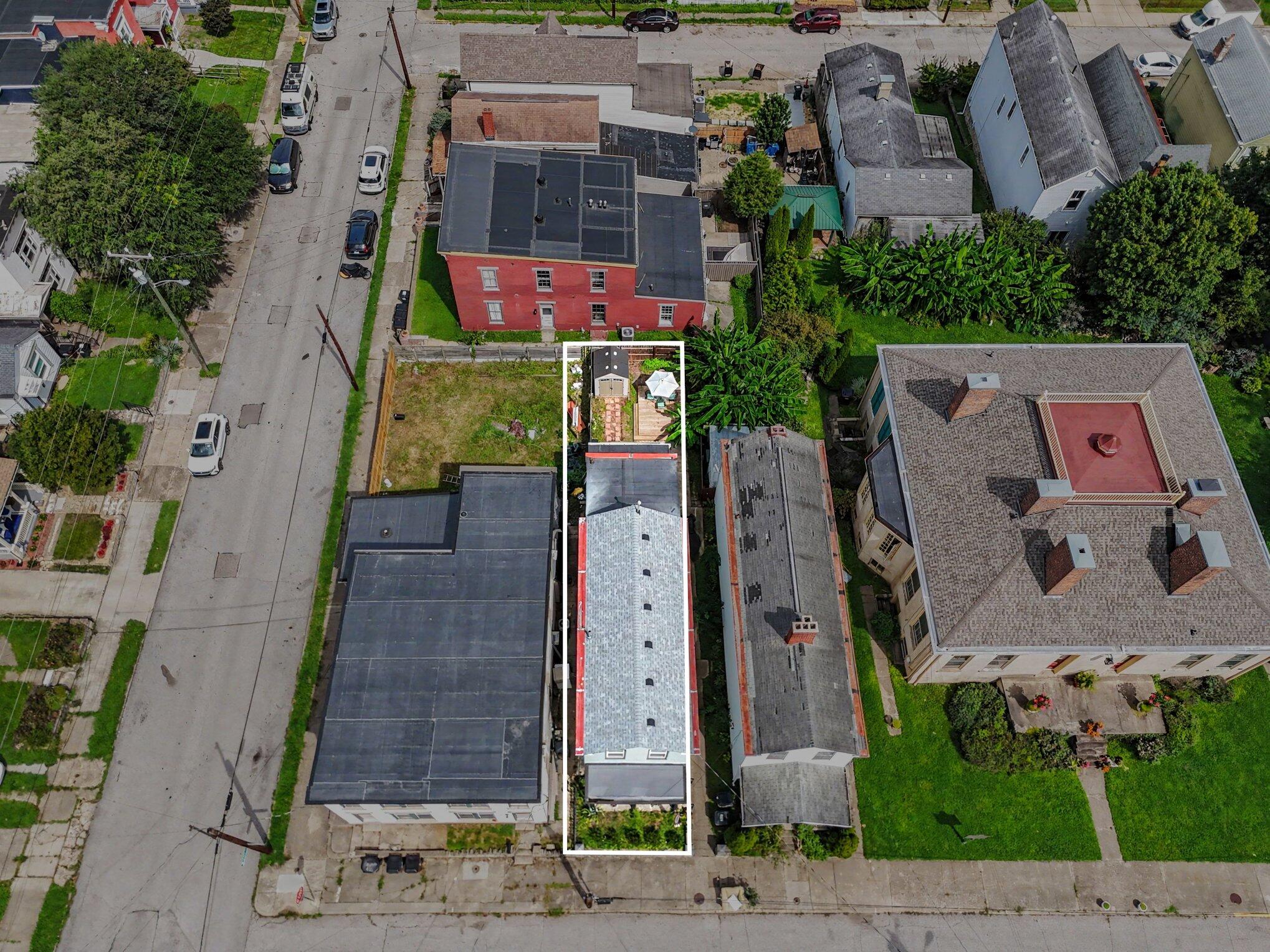 250 Forest Avenue Property Photo 5