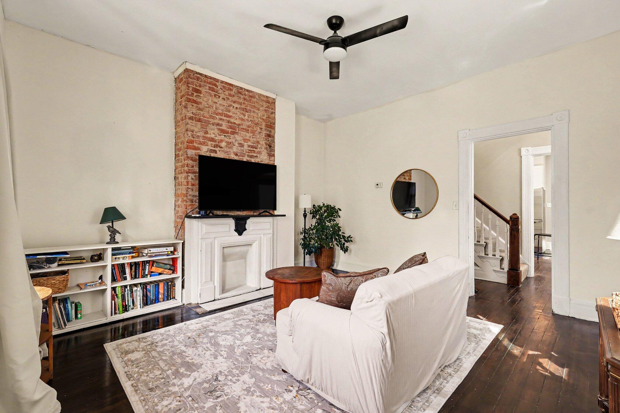 250 Forest Avenue Property Photo 12