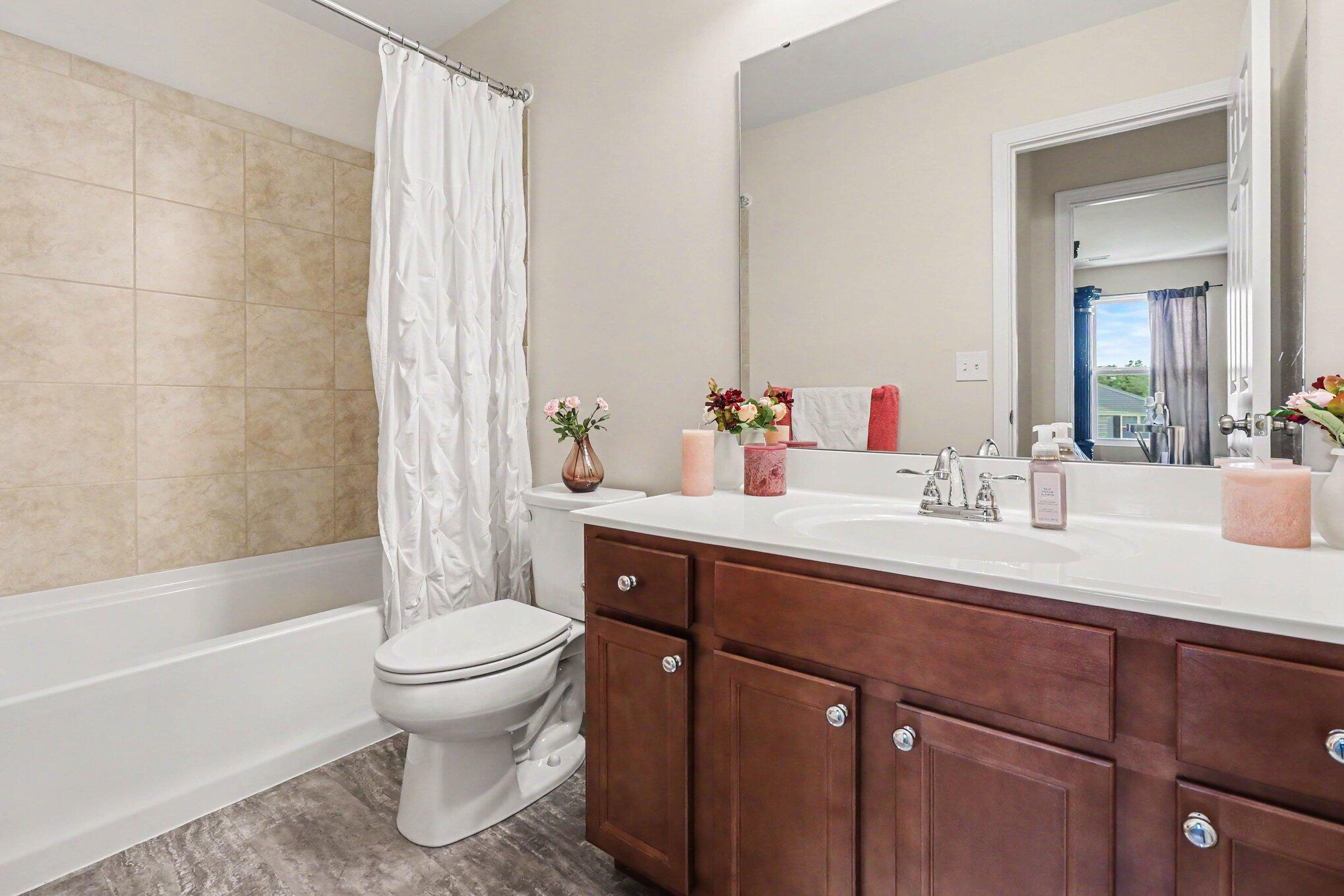 715 Cantering Hills Way Property Photo 18
