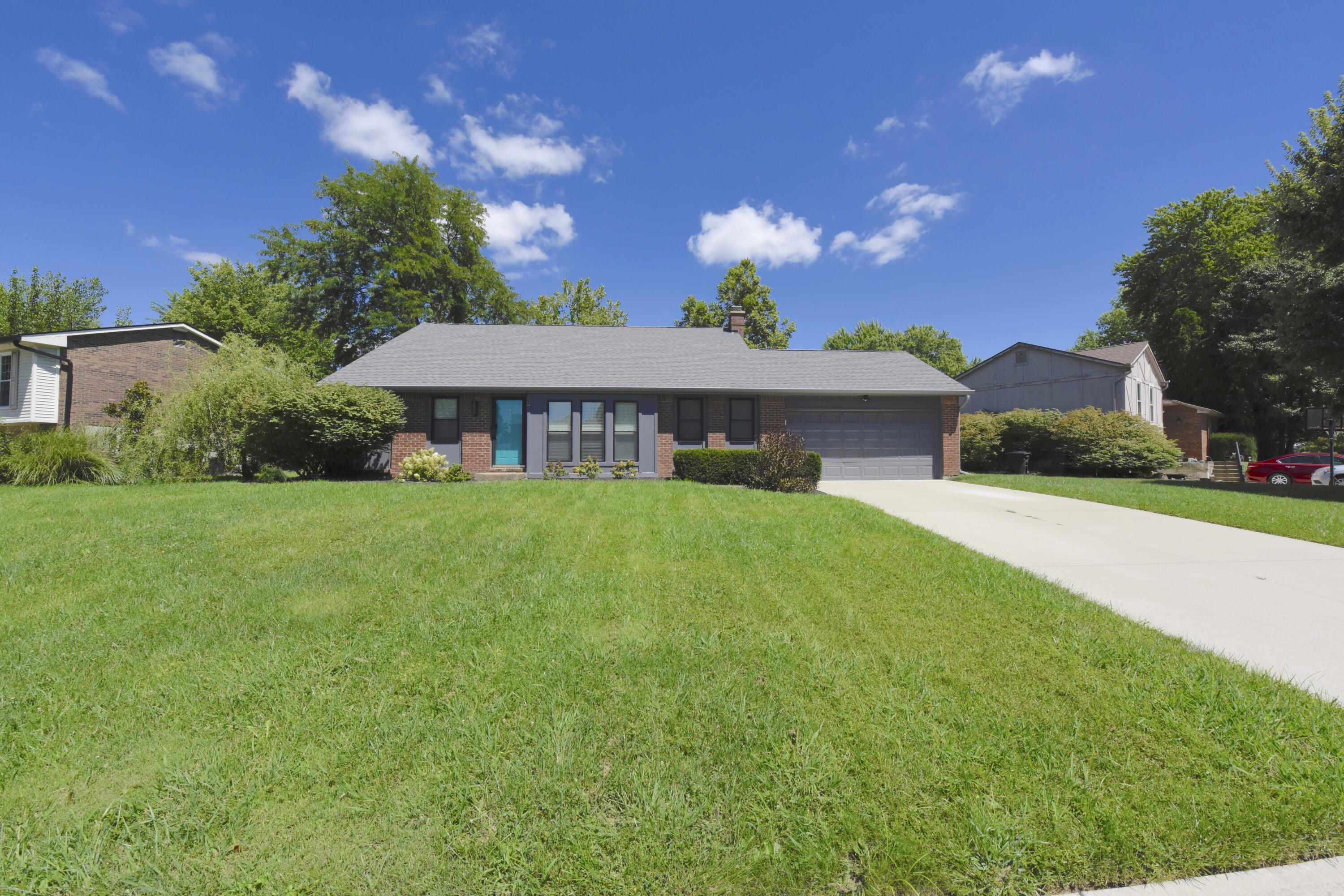822 Deena Drive Property Photo 1