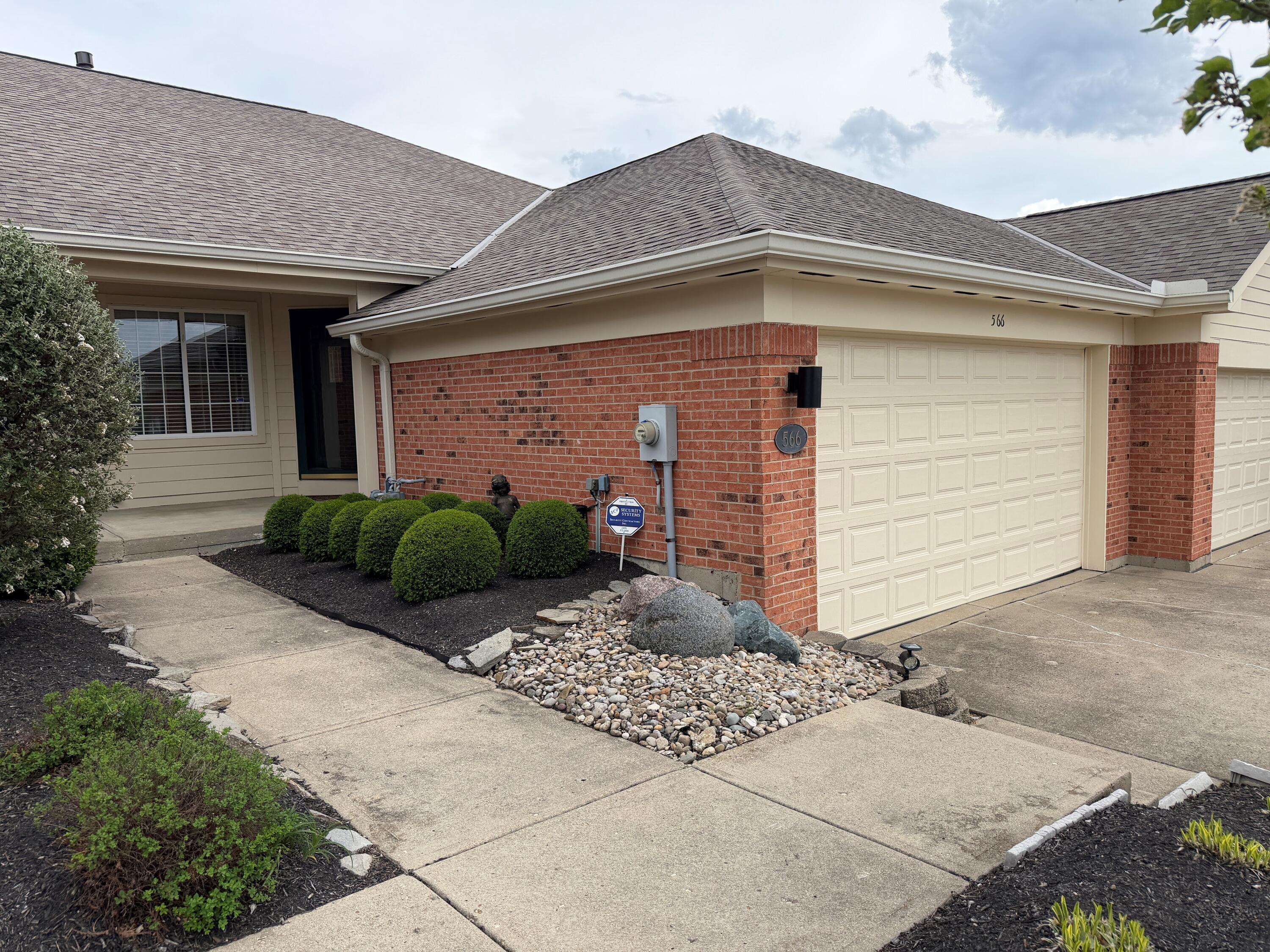 566 Palmer Court Property Photo 1