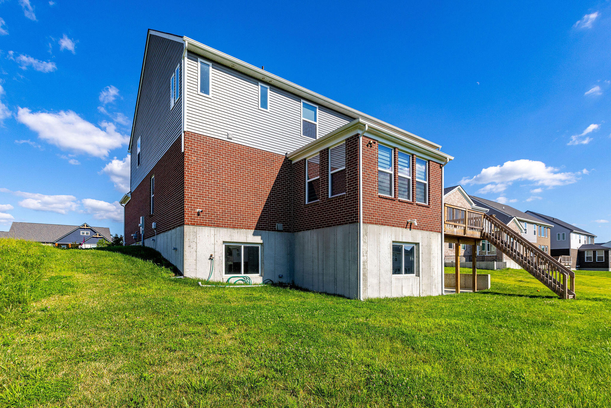 1212 Adison Ridge Property Photo 44