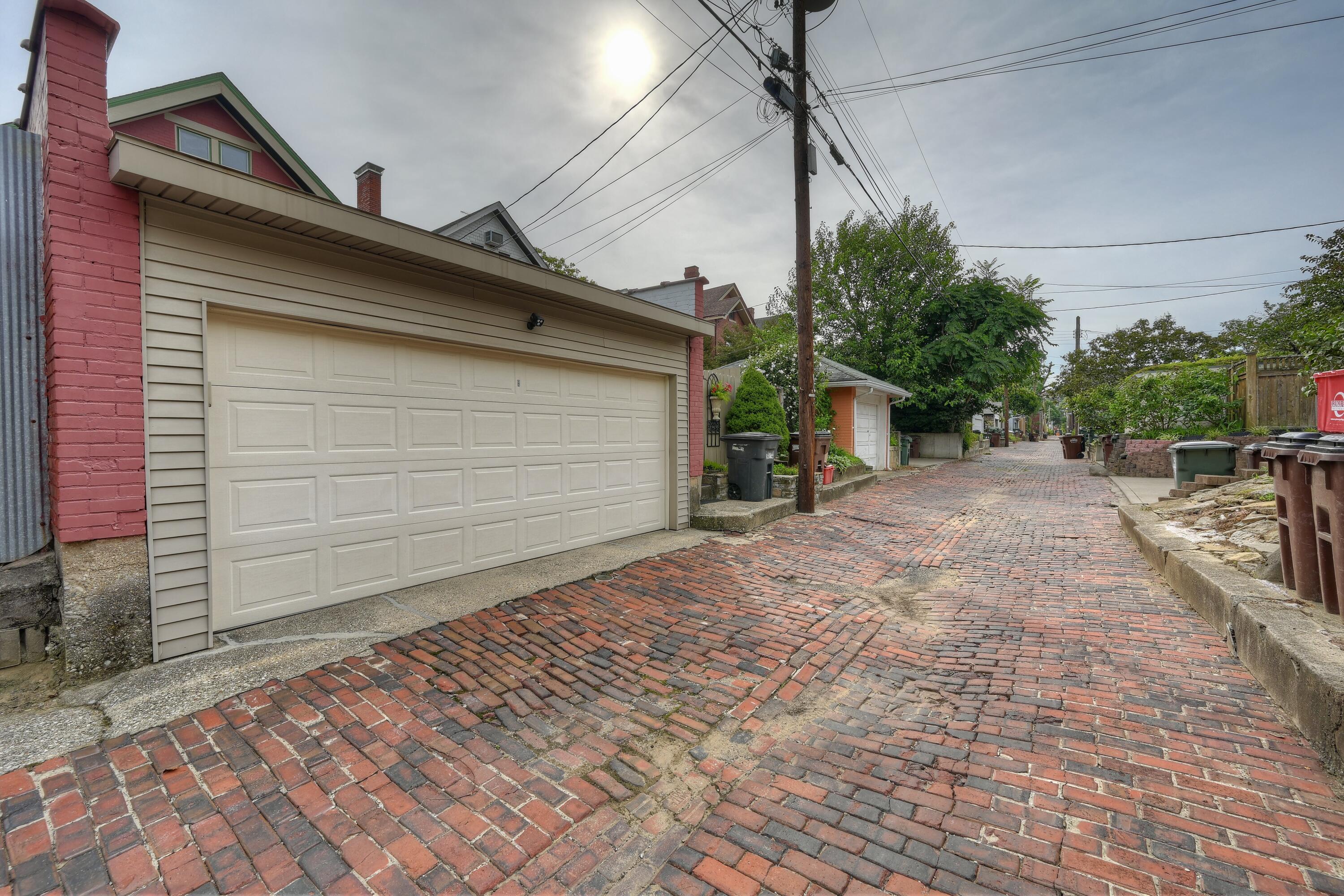 616 Linden Avenue Property Photo 17