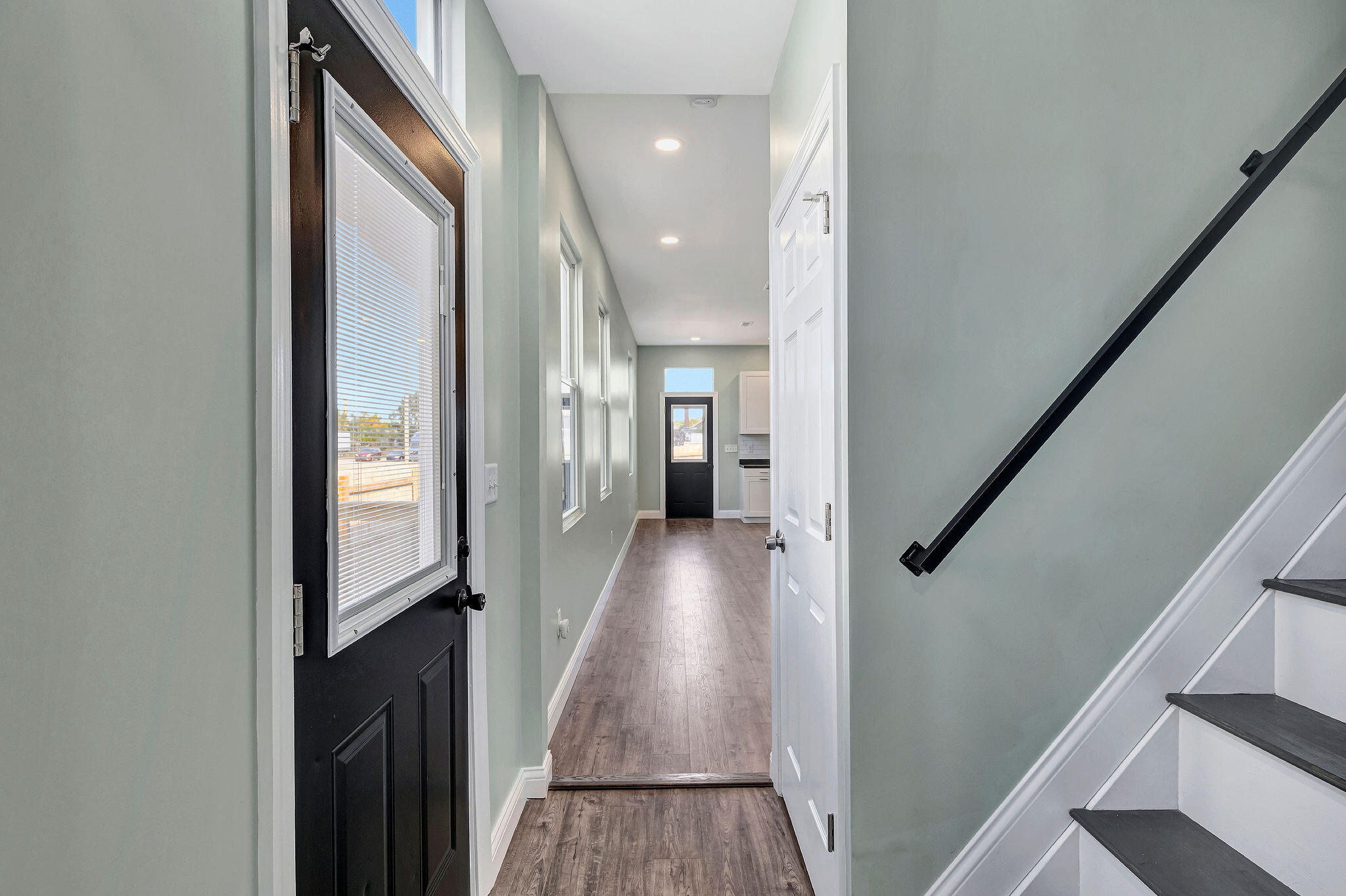 1302 Russell Street Property Photo 8