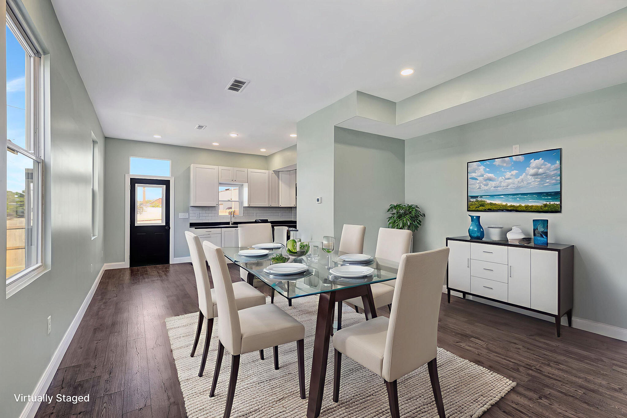 1302 Russell Street Property Photo 9