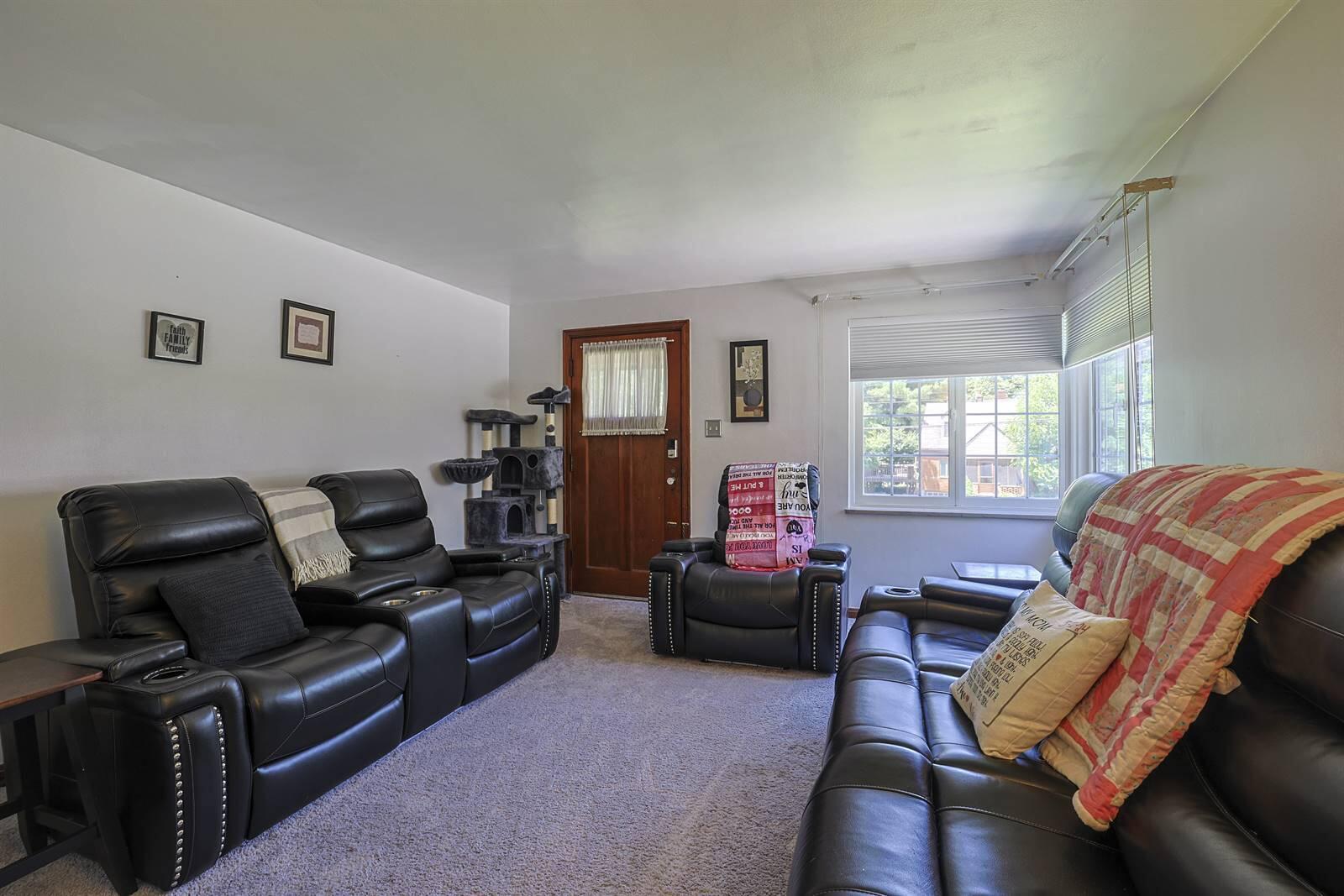 1 Howard Road Property Photo 3