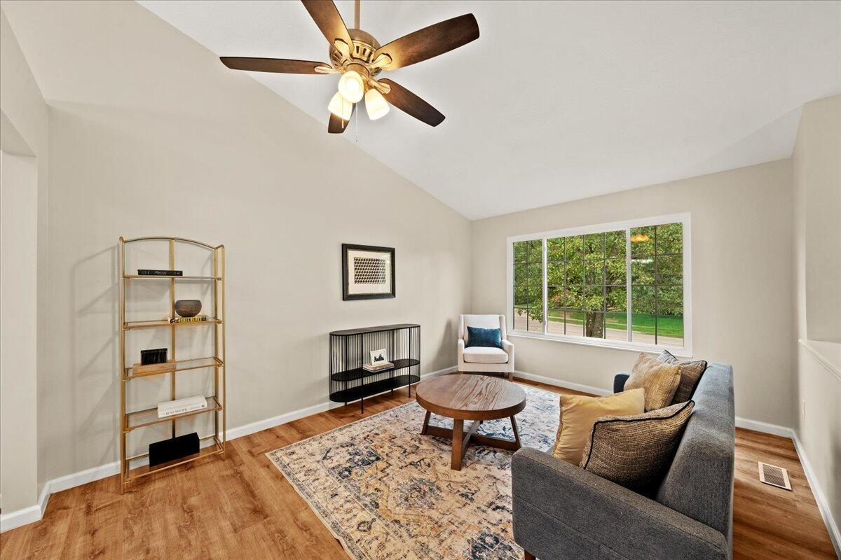 37 Otter Drive Property Photo 4