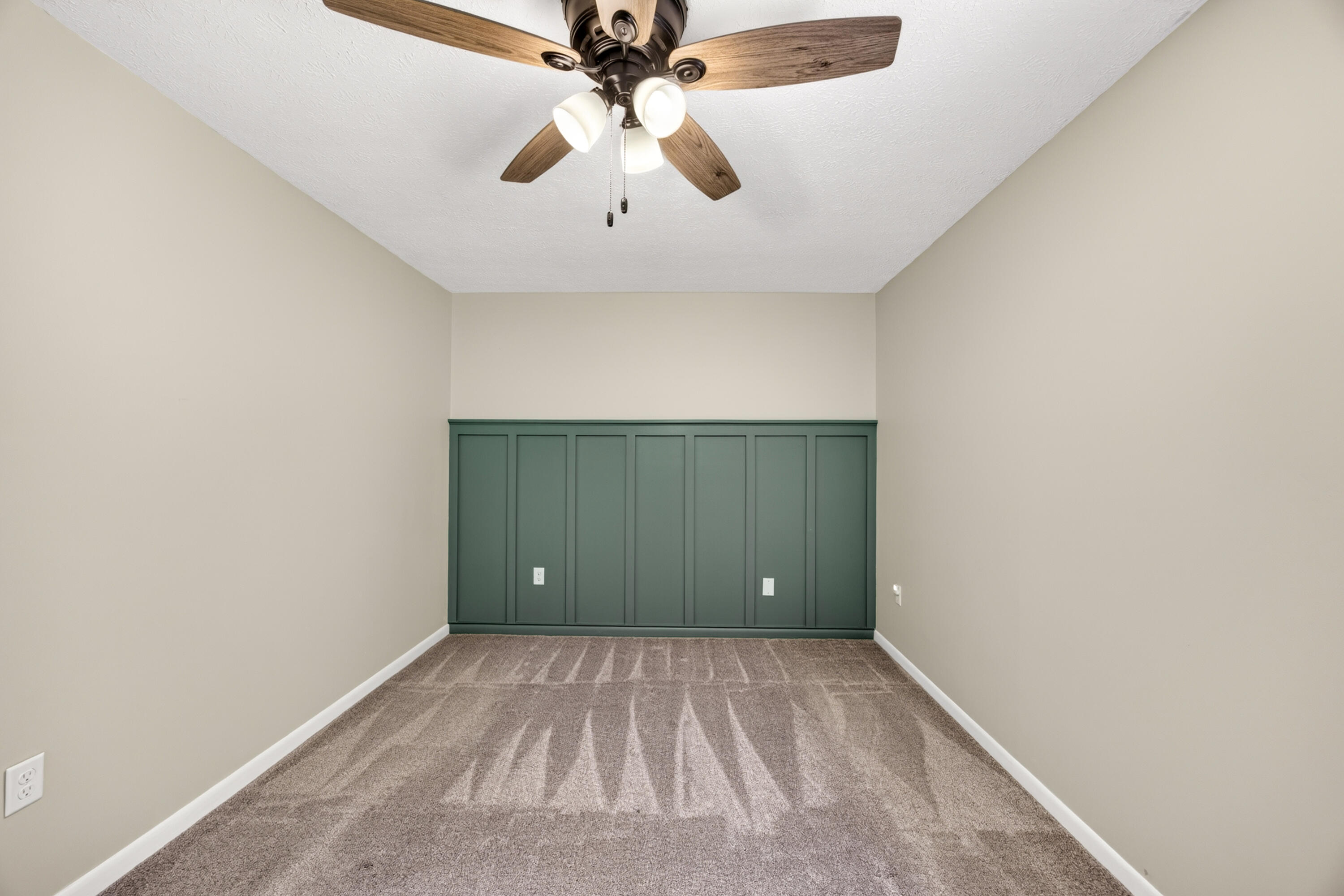 15 Price Avenue Property Photo 24