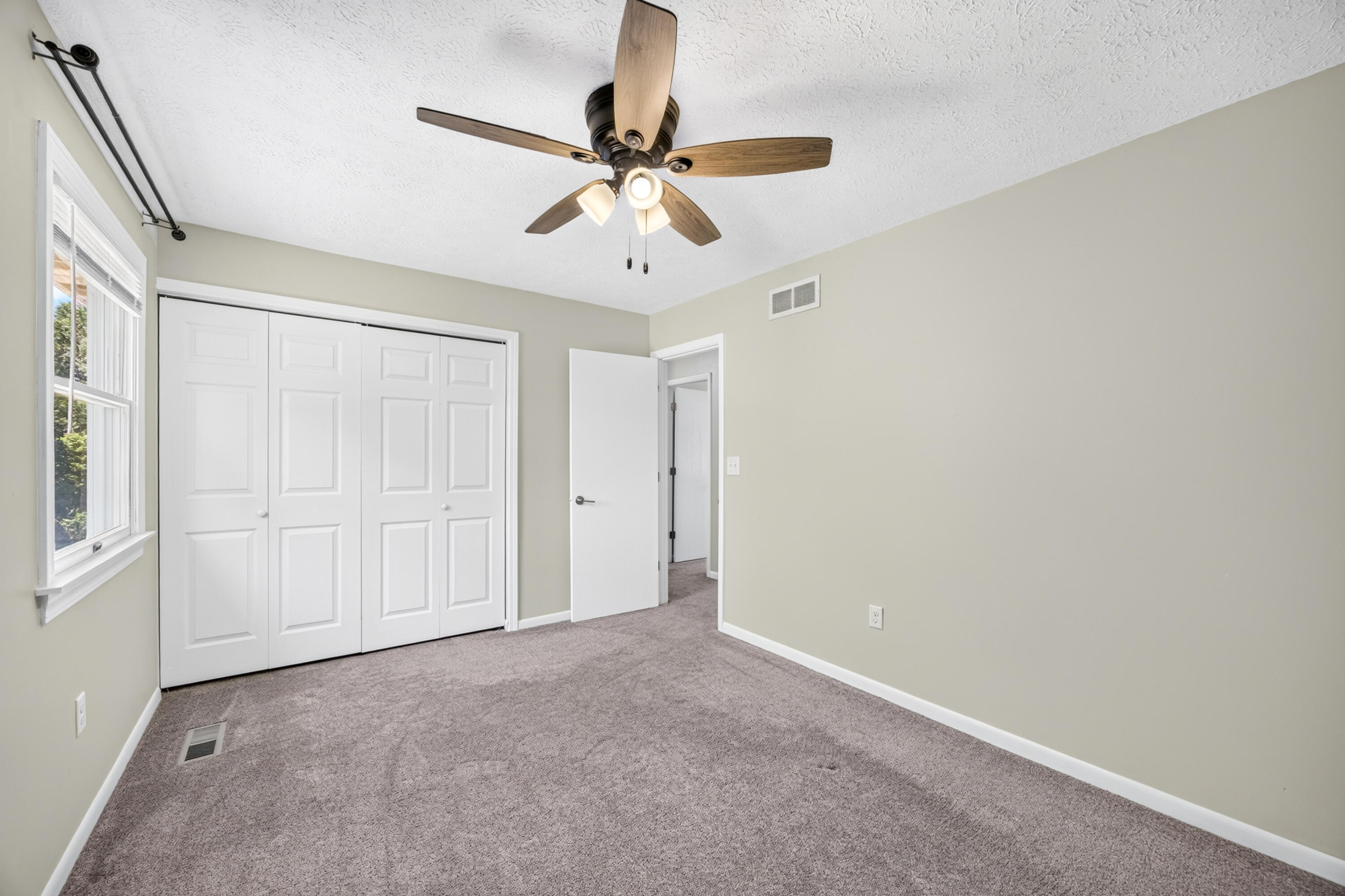 15 Price Avenue Property Photo 25