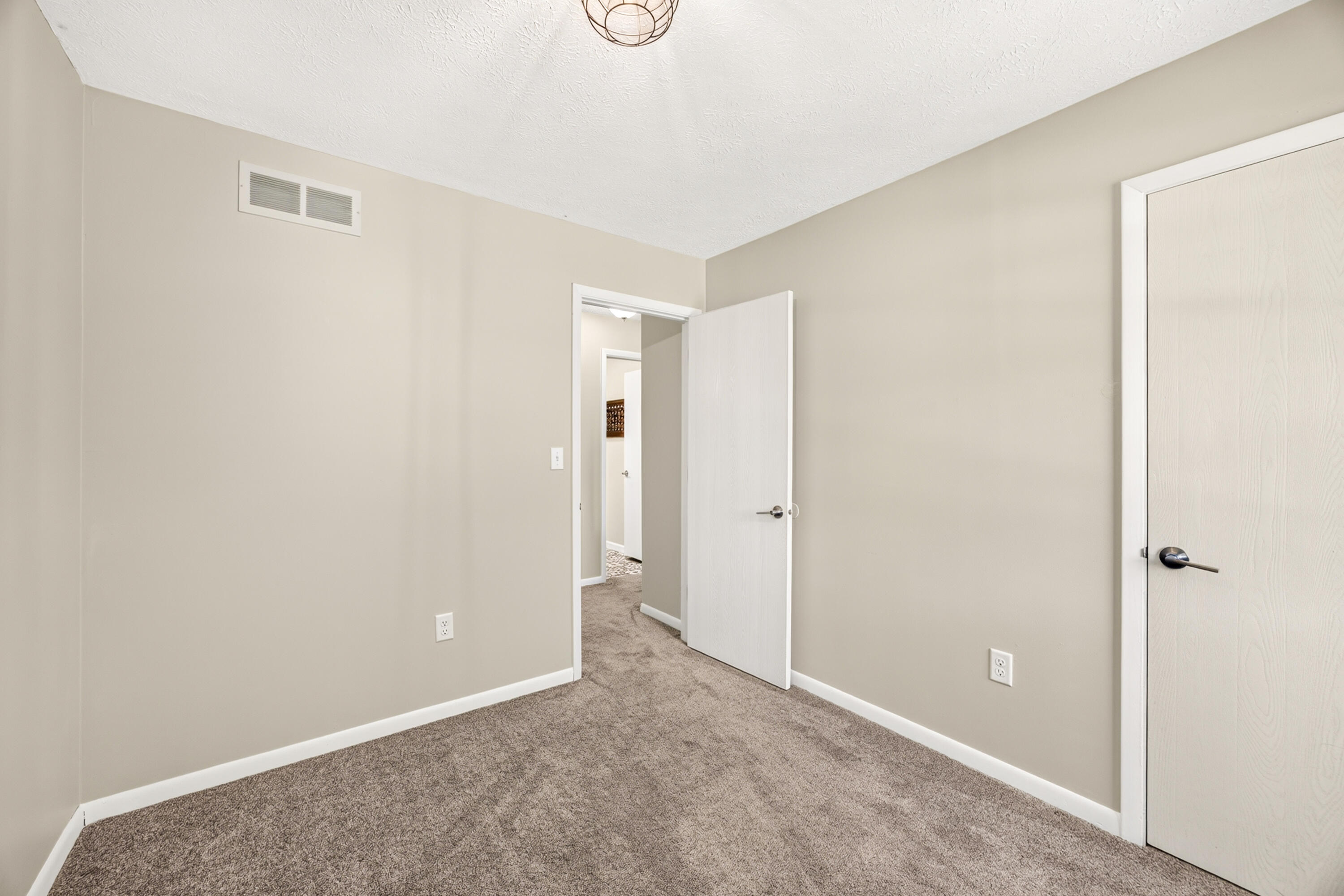 15 Price Avenue Property Photo 30
