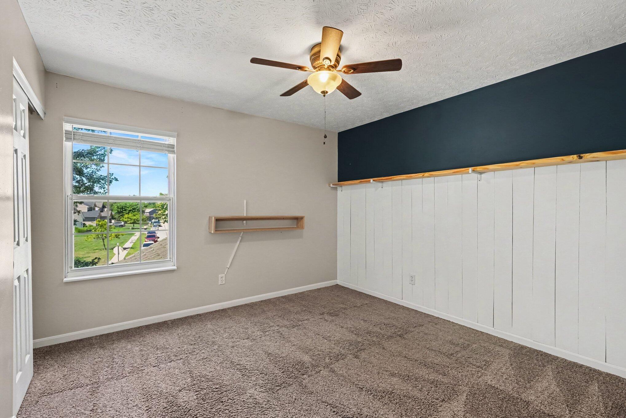 966 Surfridge Drive Property Photo 20