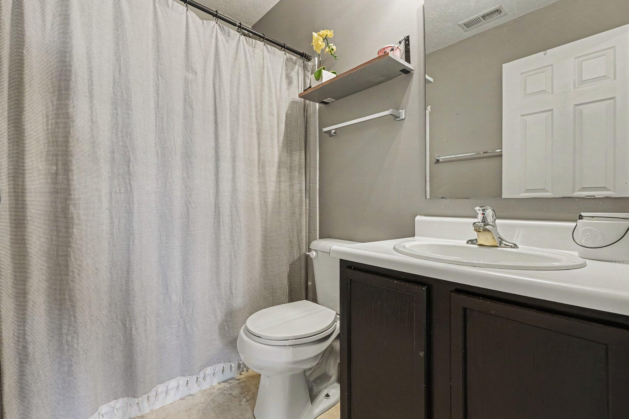 966 Surfridge Drive Property Photo 25