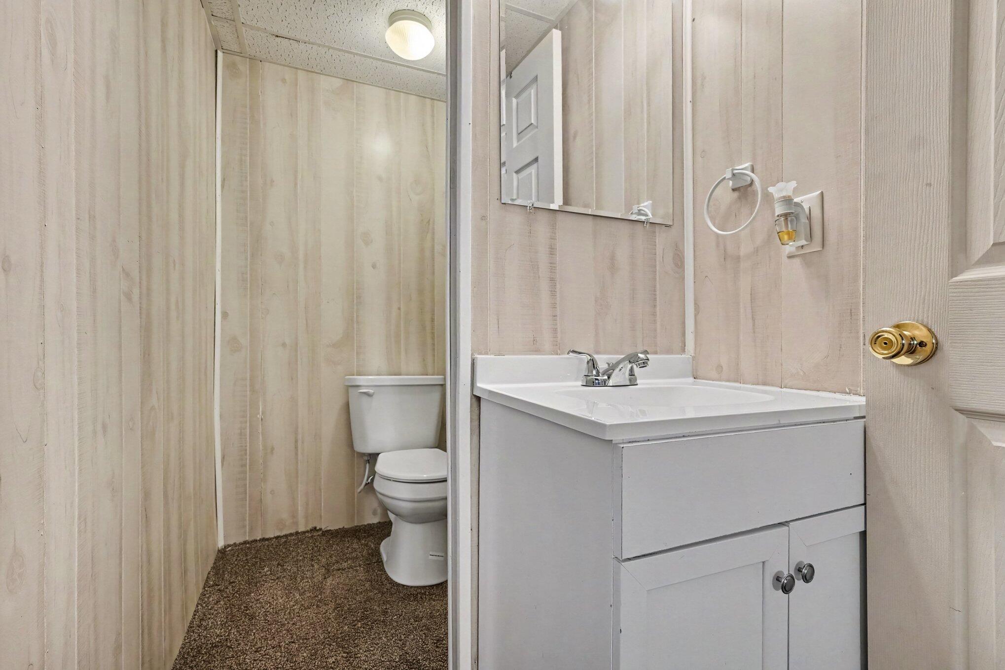 966 Surfridge Drive Property Photo 26