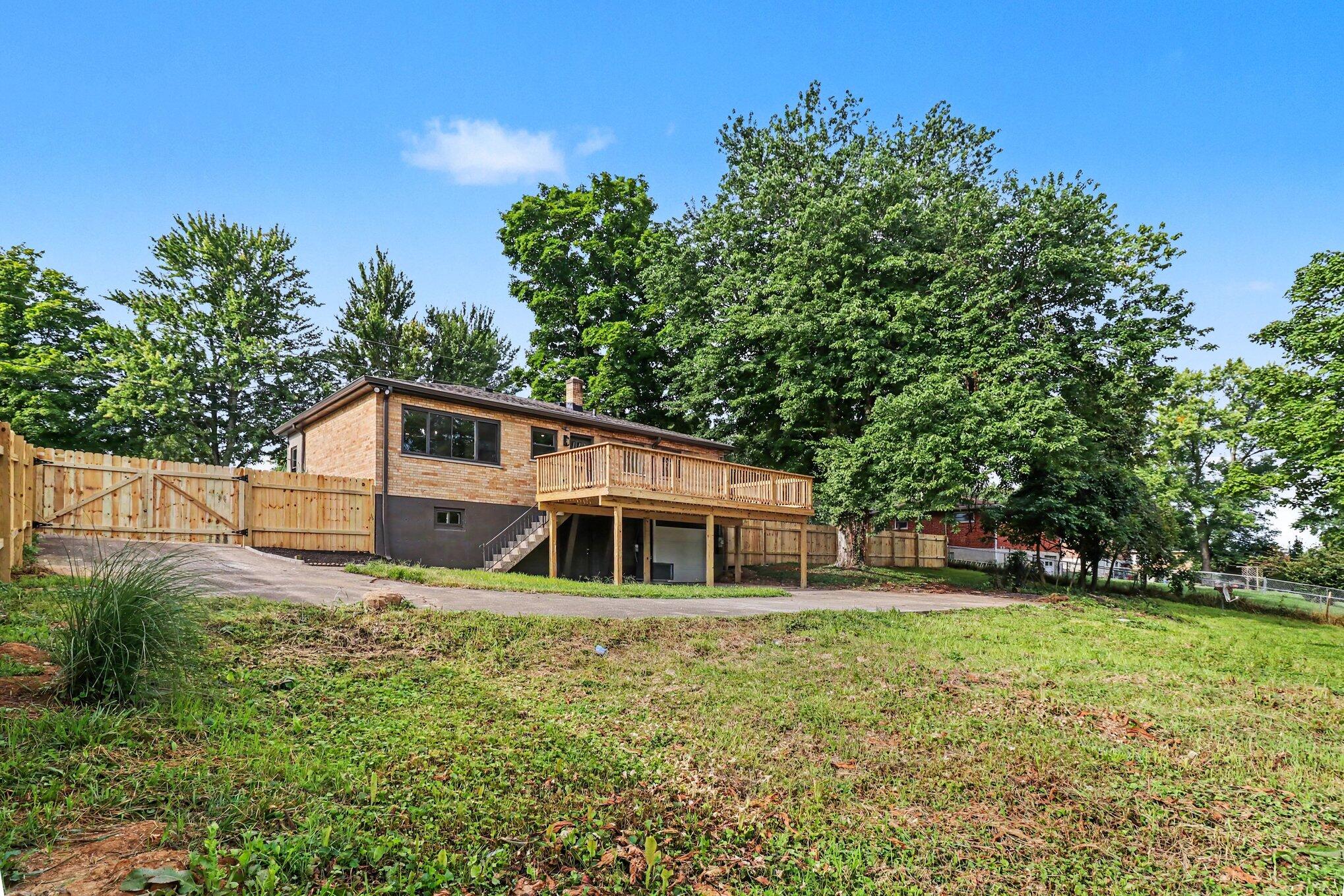 762 Jimae Avenue Property Photo 23