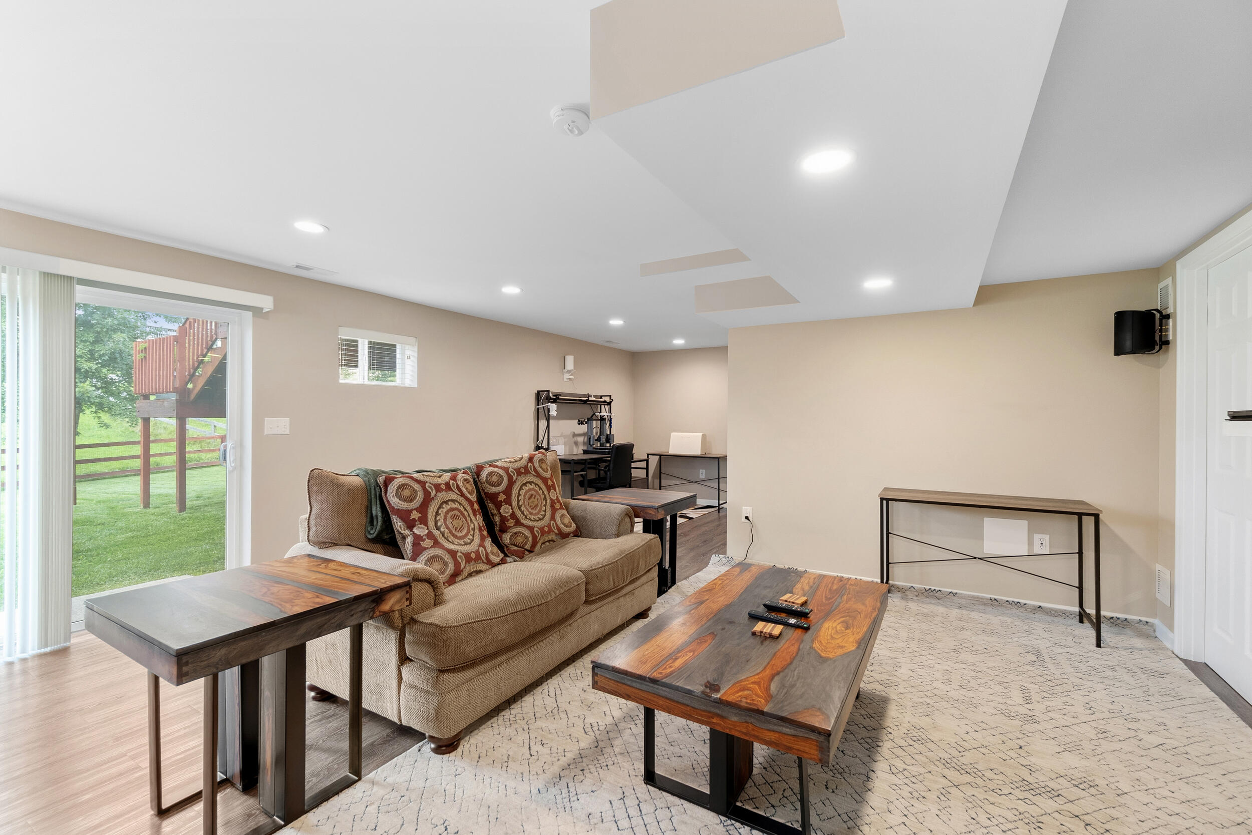 12213 Mashburn Drive Property Photo 4