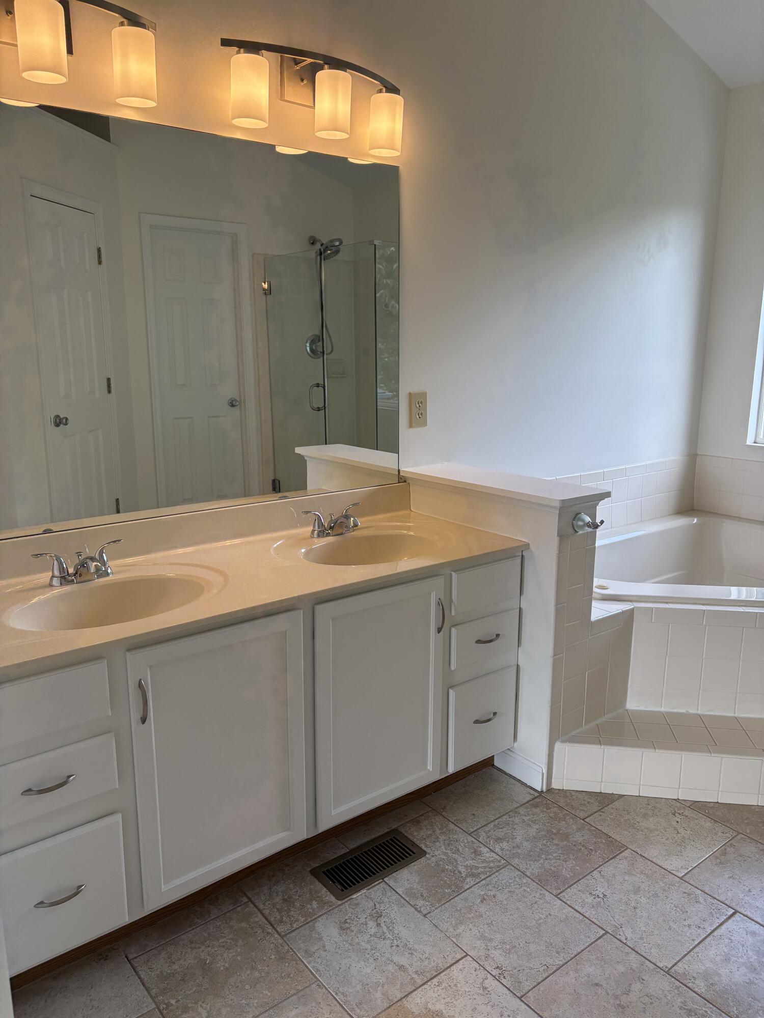 6340 Cinnamon Ridge Property Photo 17