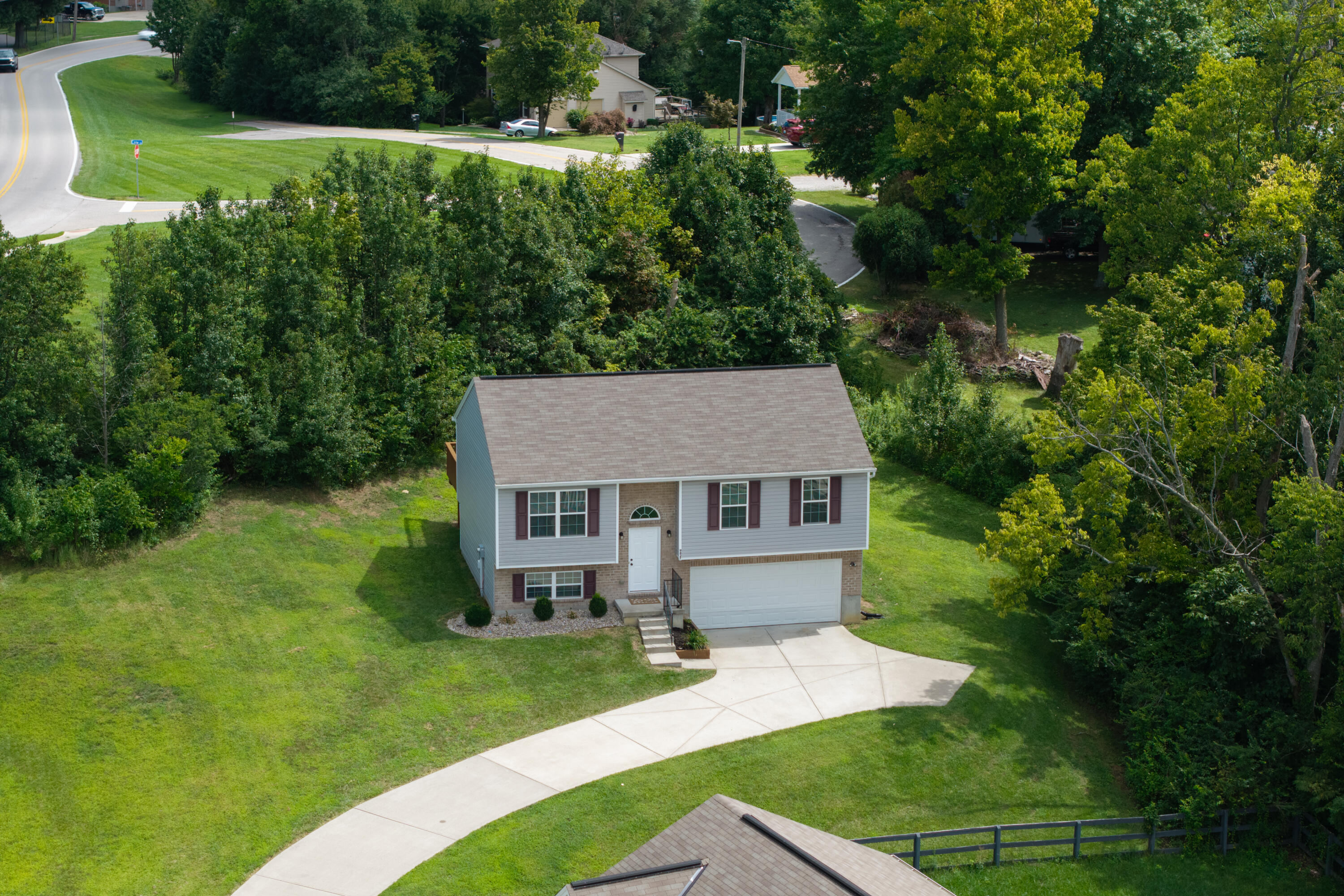 9827 Codyview Drive Property Photo 1
