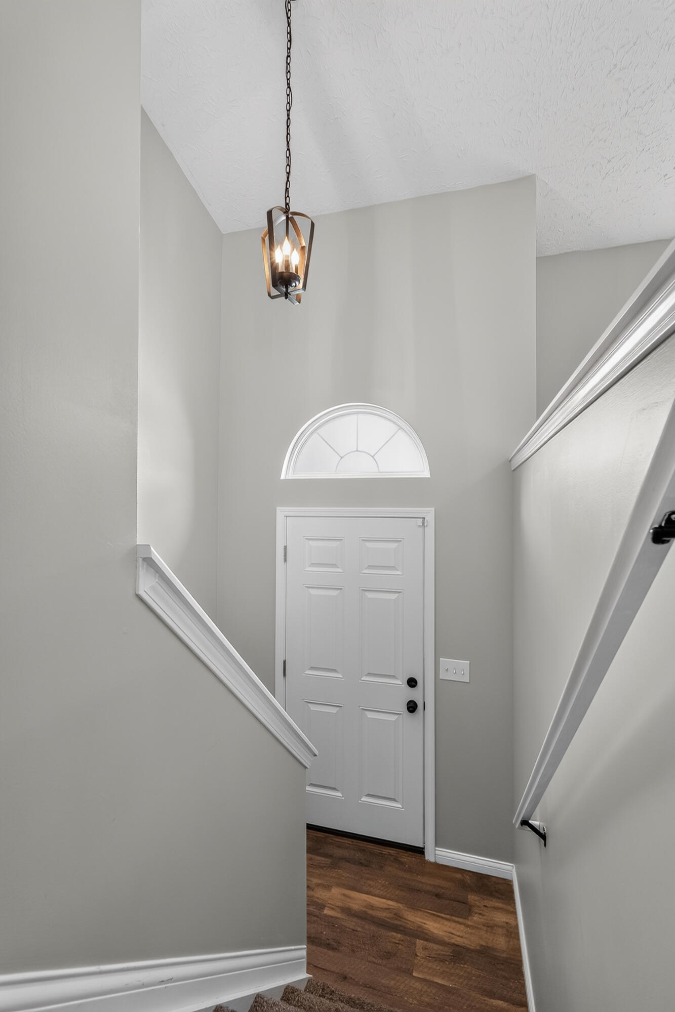 9827 Codyview Drive Property Photo 6