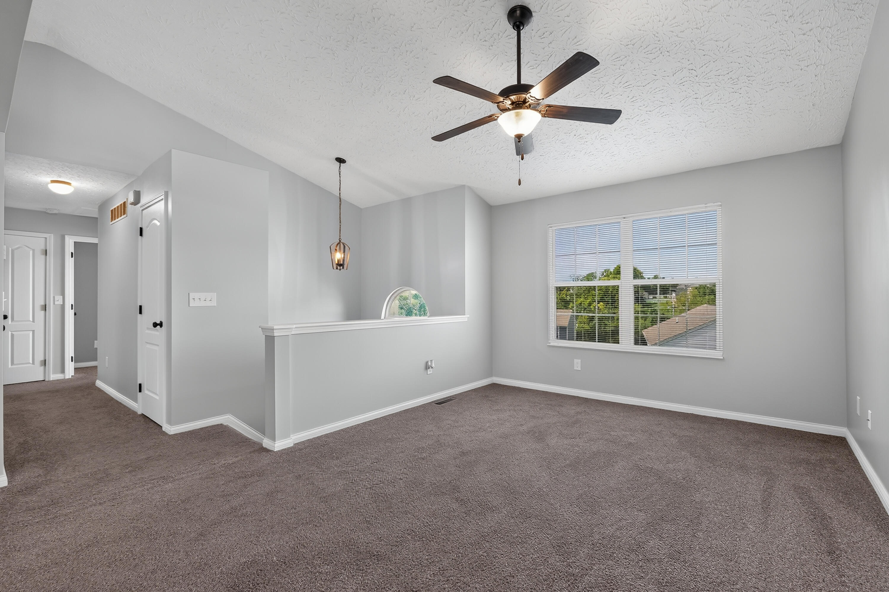 9827 Codyview Drive Property Photo 8