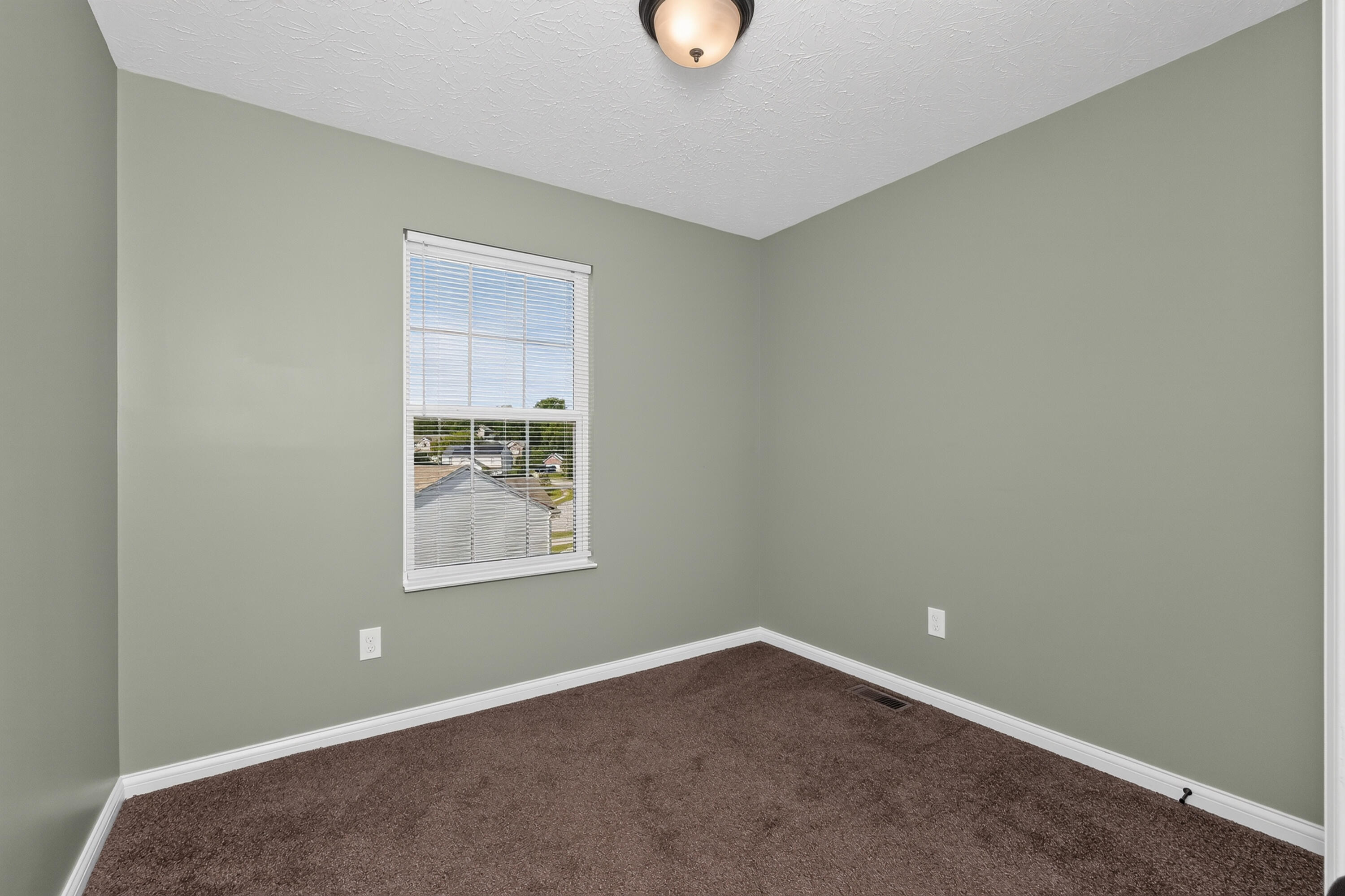 9827 Codyview Drive Property Photo 13
