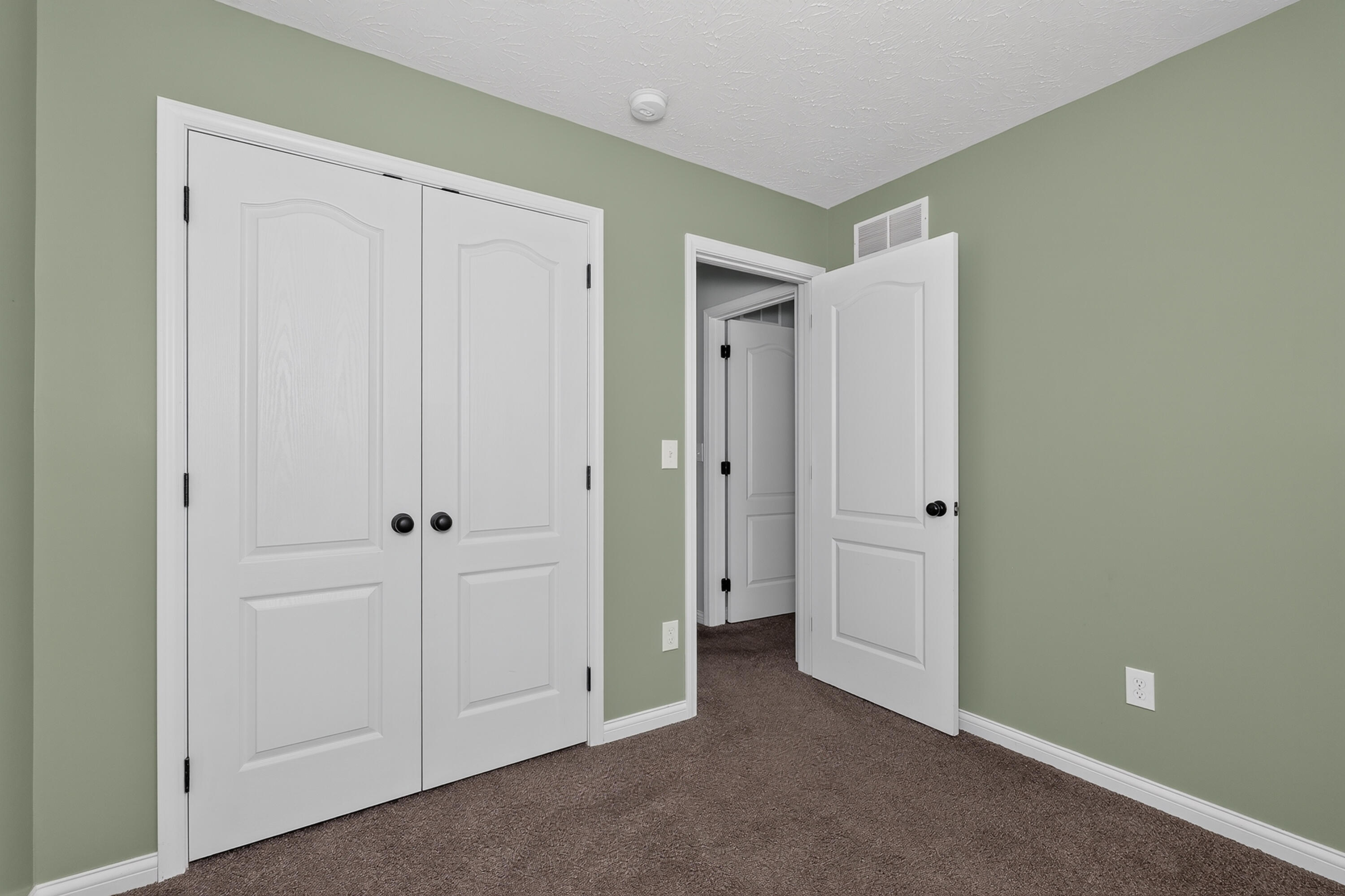 9827 Codyview Drive Property Photo 14