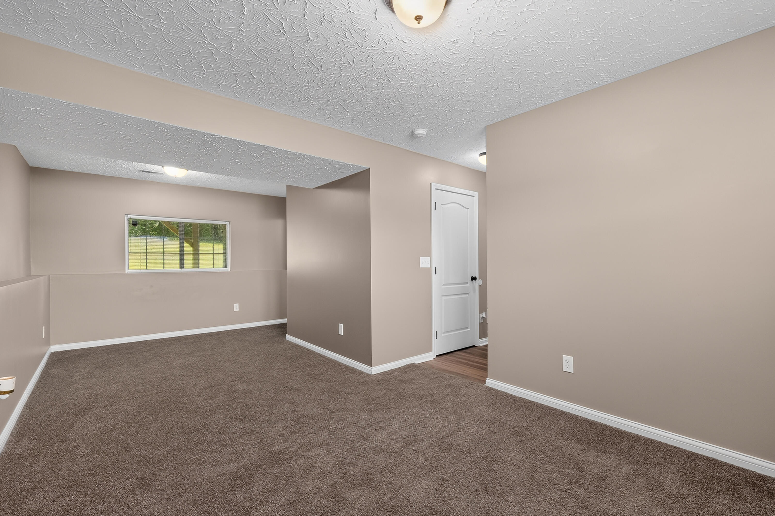 9827 Codyview Drive Property Photo 21