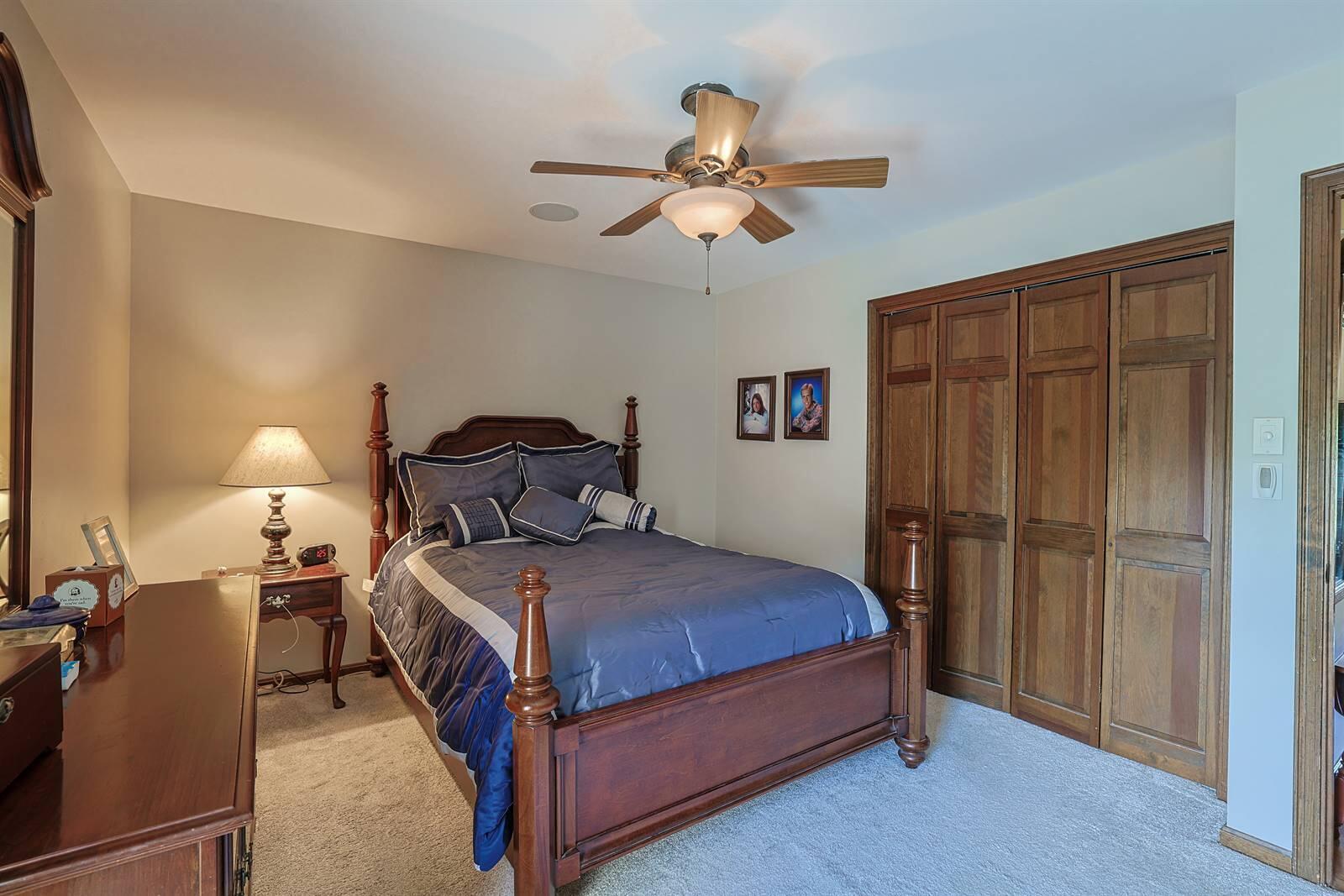 464 General Drive Property Photo 17