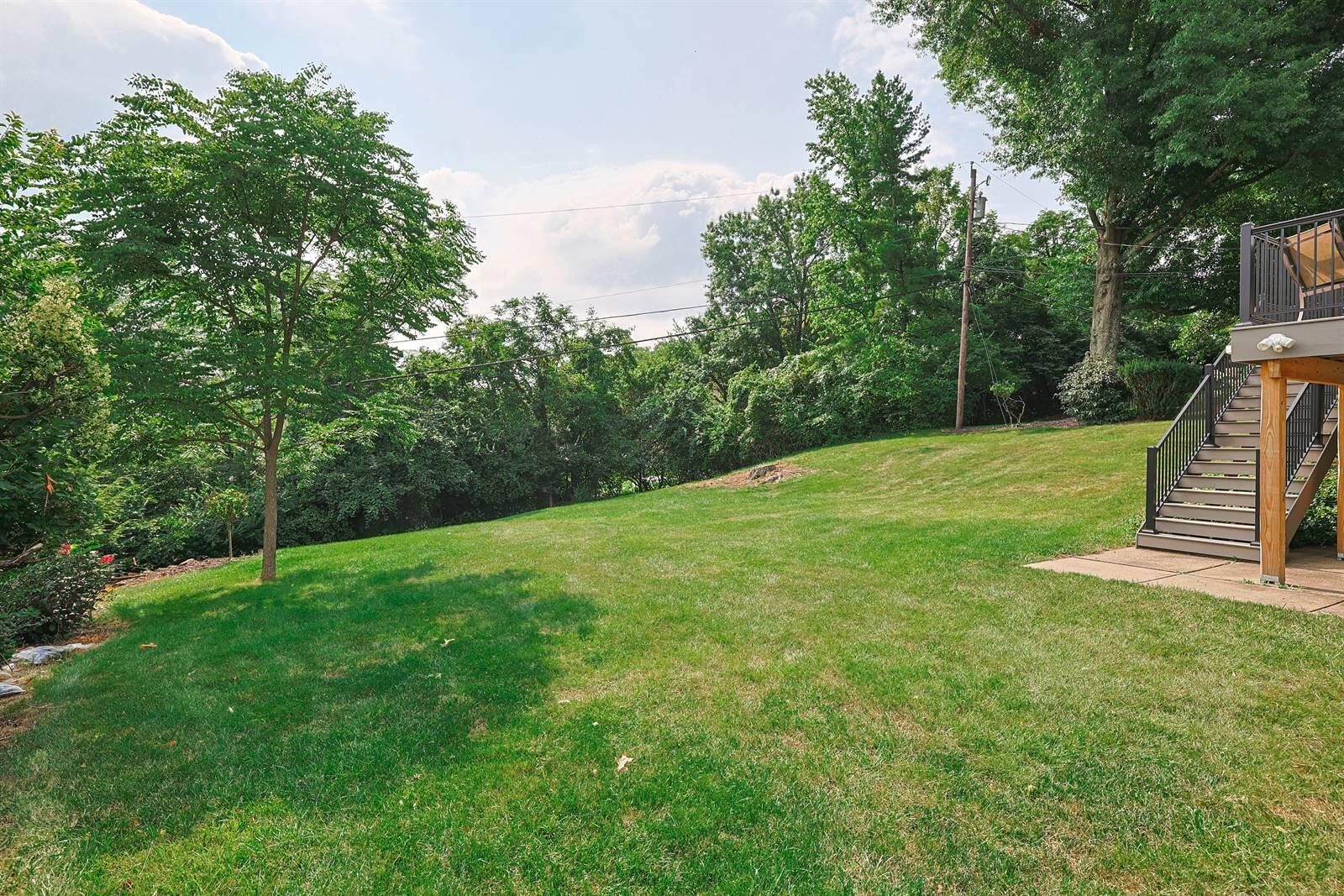 464 General Drive Property Photo 31