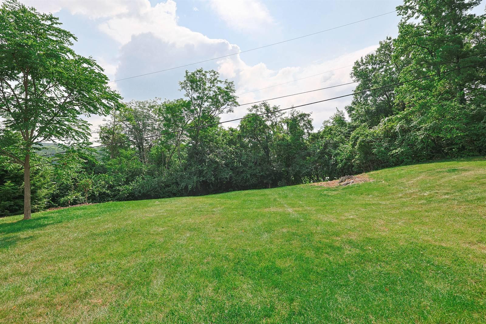 464 General Drive Property Photo 32
