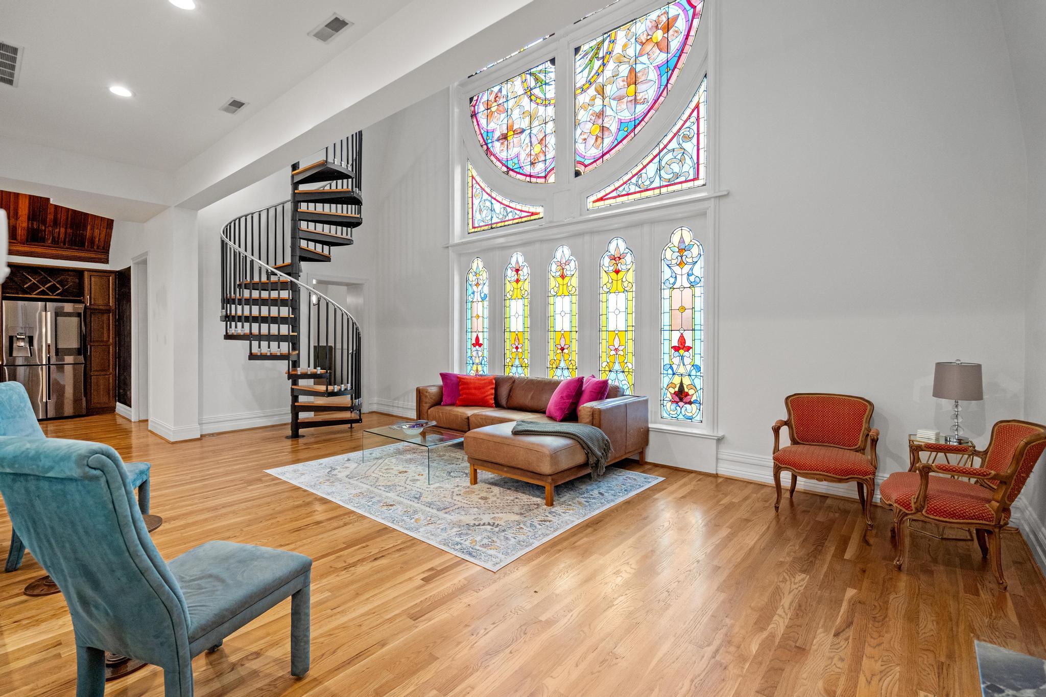 320 Poplar Street, A Property Photo 1