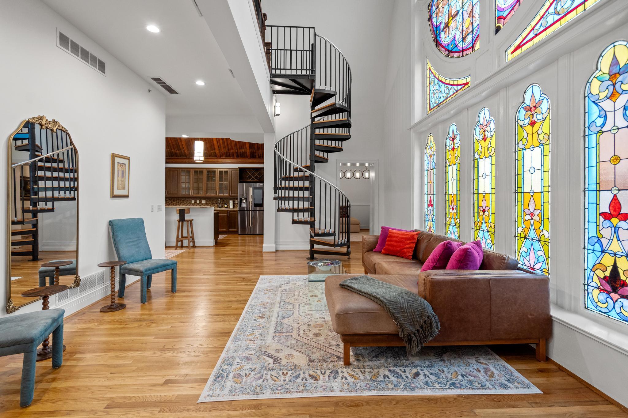 320 Poplar Street, A Property Photo 2
