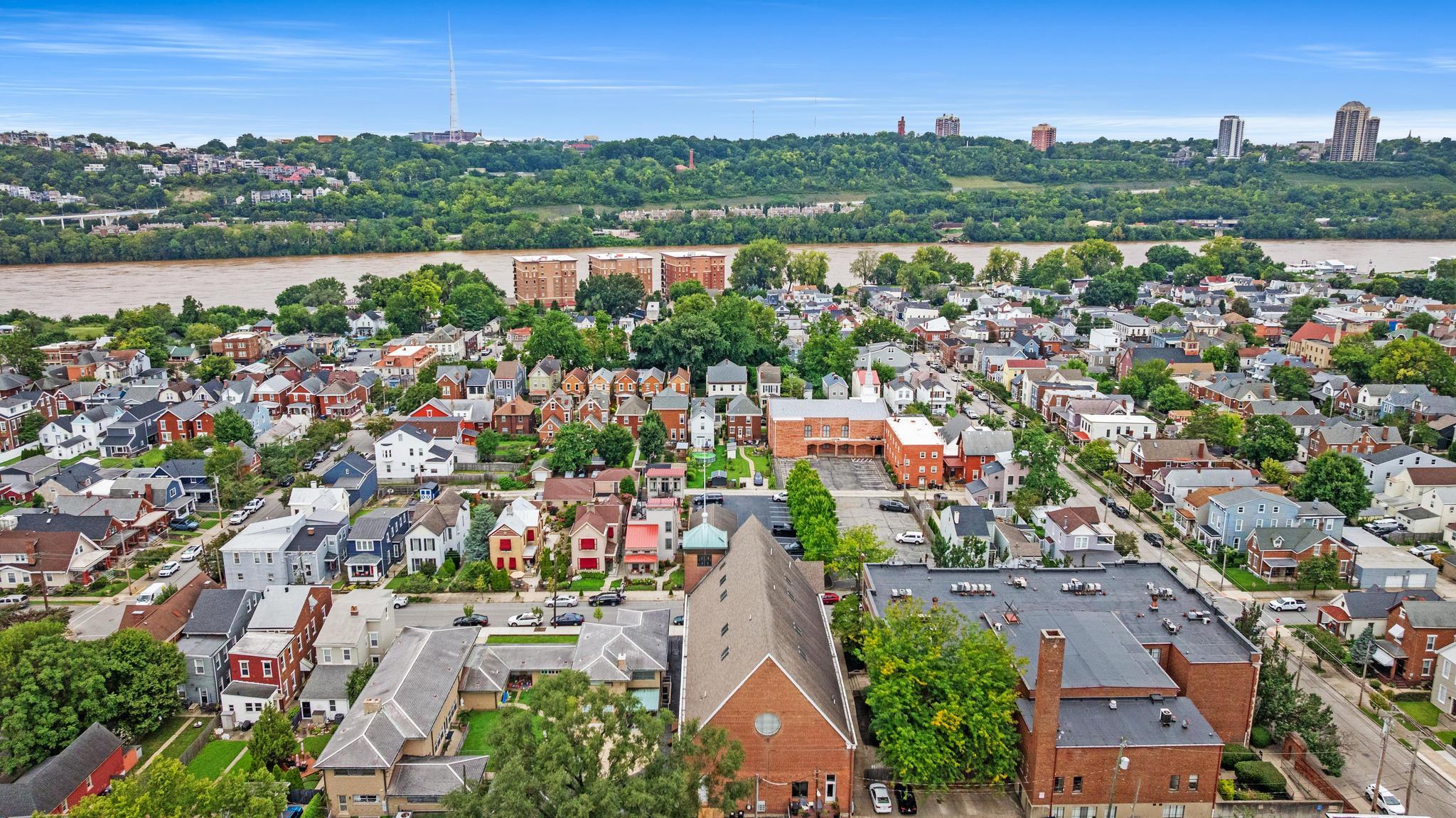 320 Poplar Street, A Property Photo 34