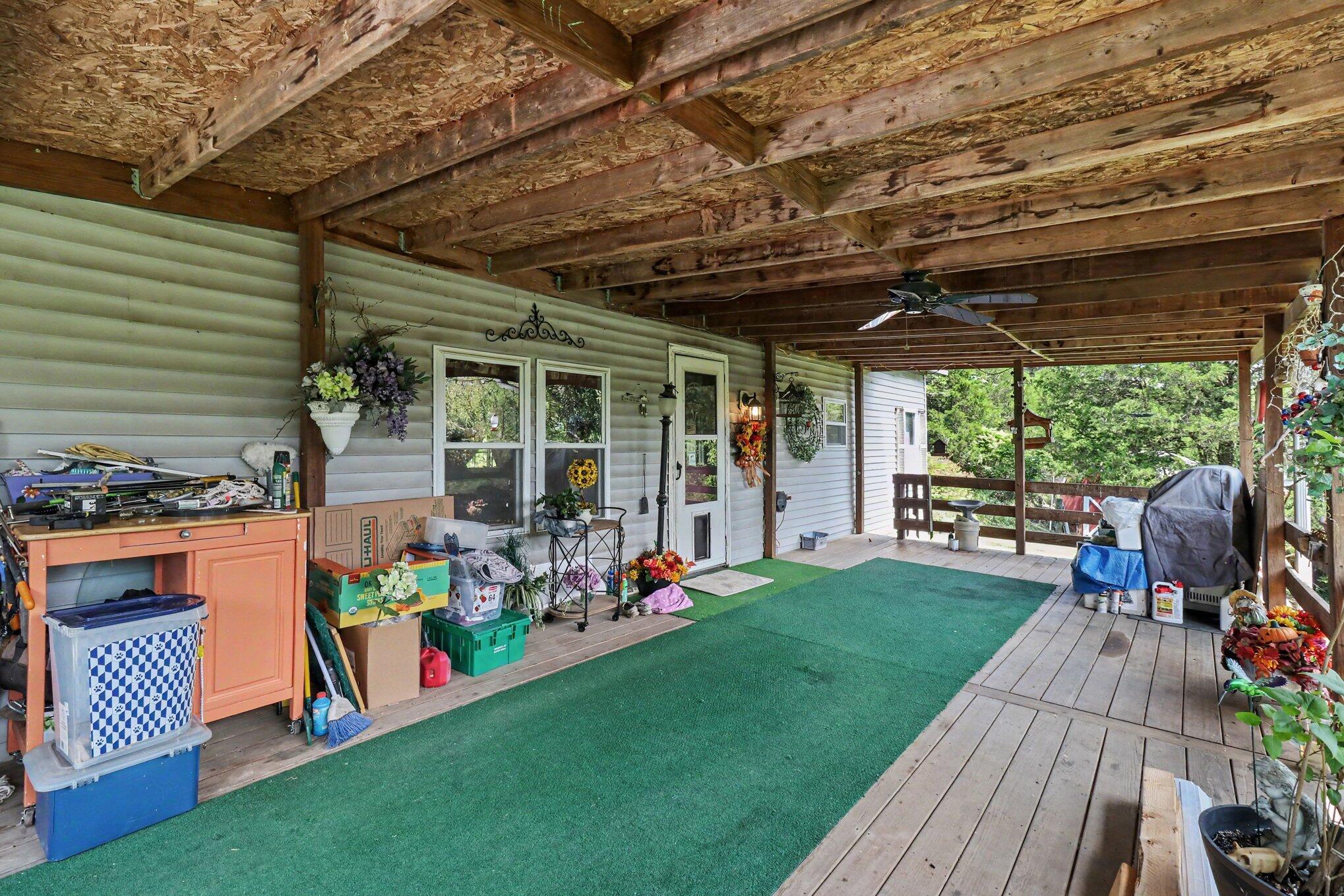 2912 Hempfling Road Property Photo 5