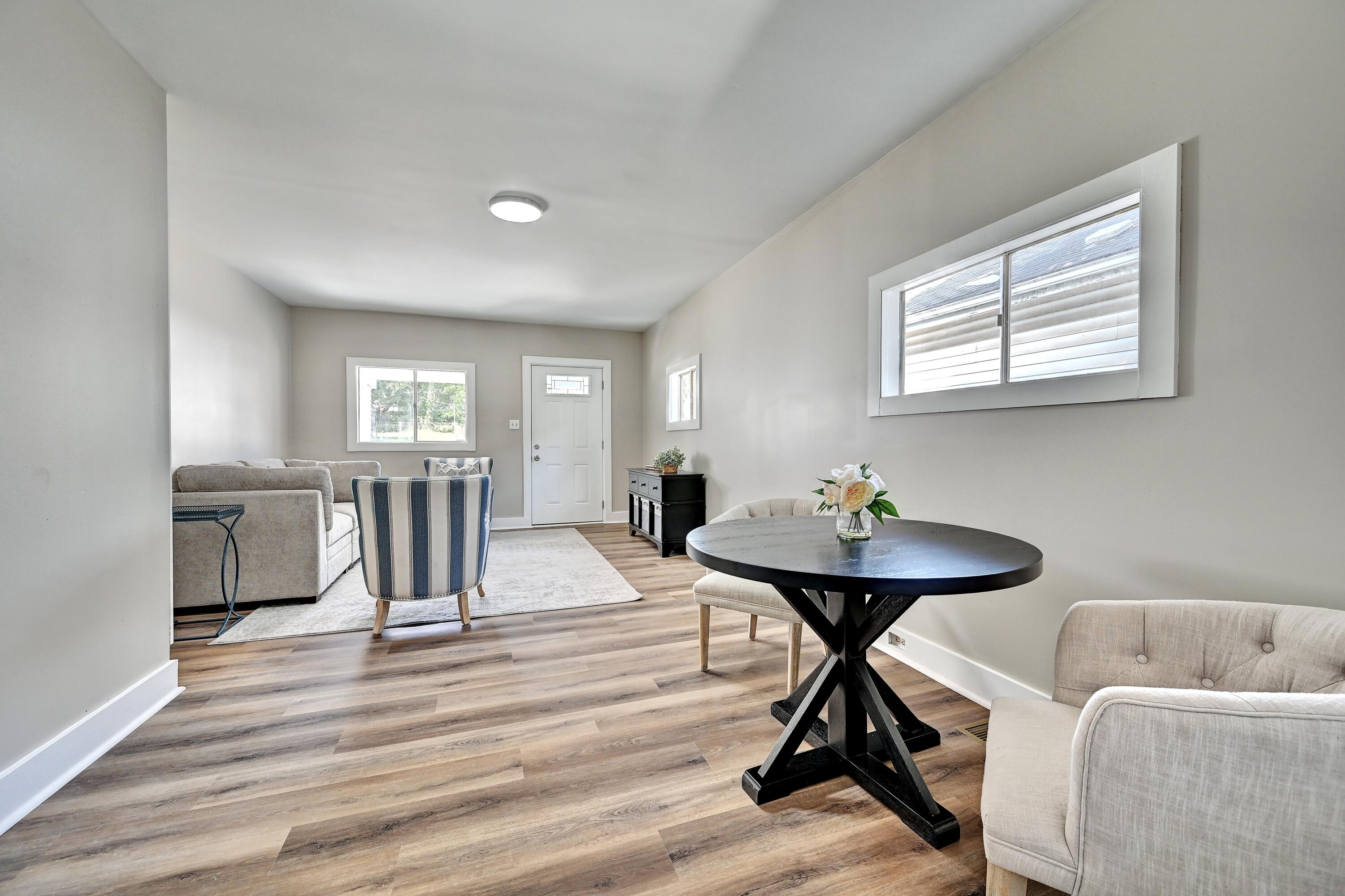 2414 Herman Street Property Photo 7