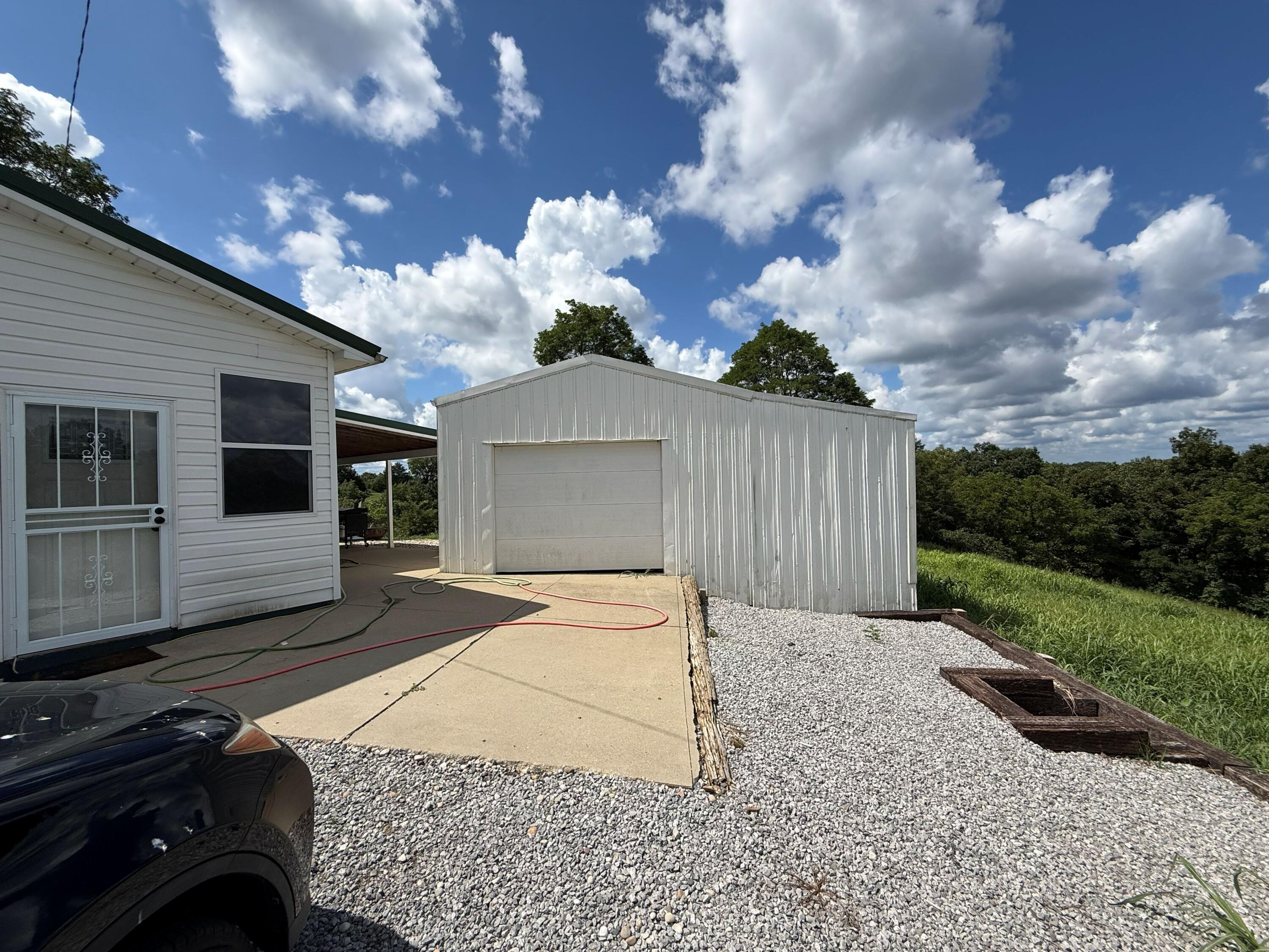 7805 Georgetown Road Property Photo 12