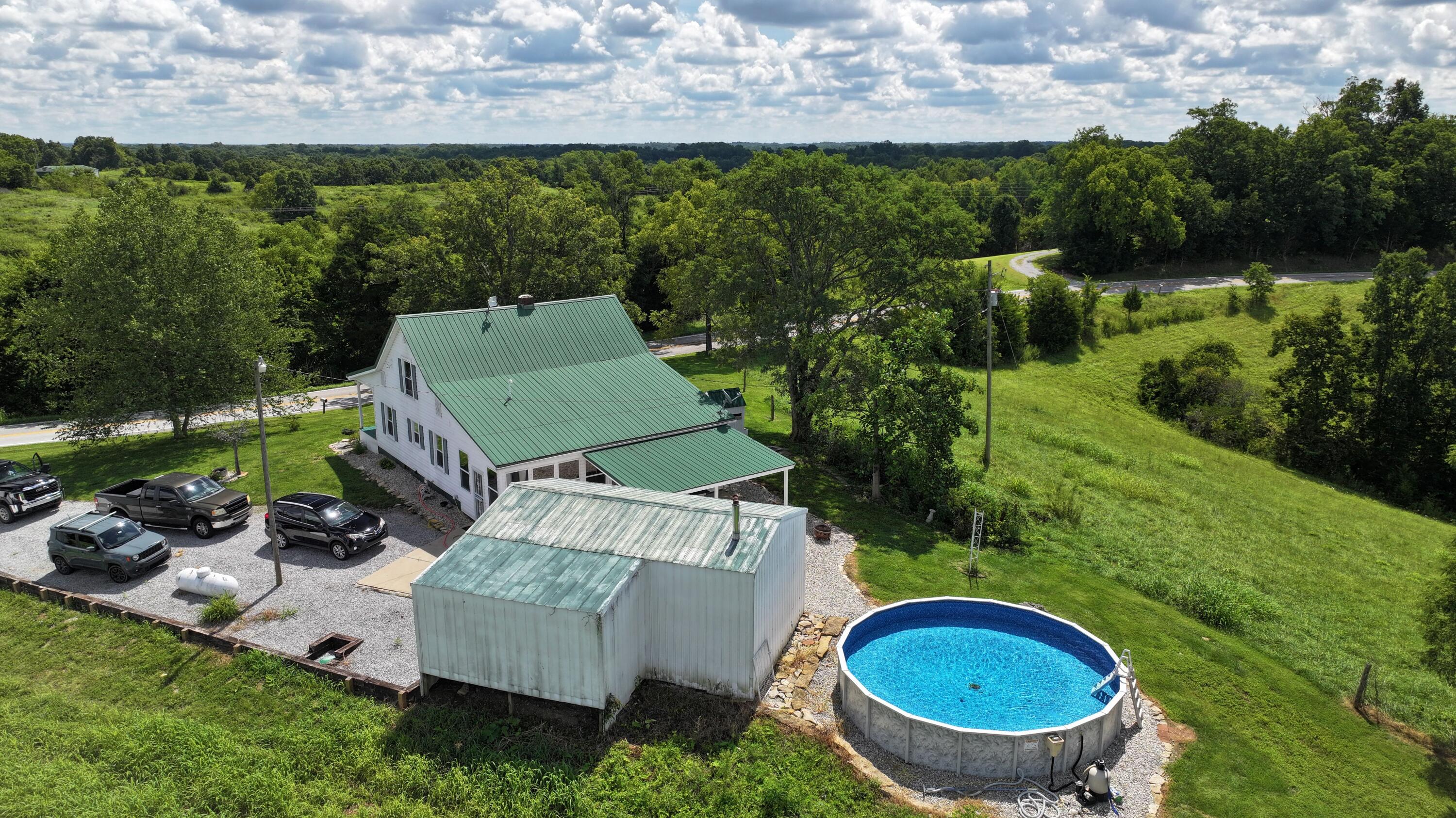 7805 Georgetown Road Property Photo 13