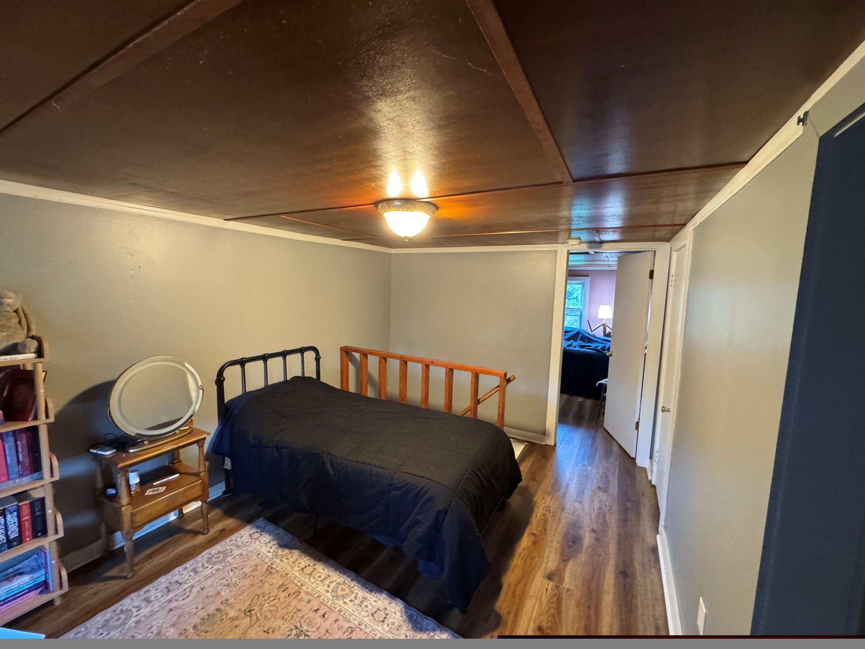 7805 Georgetown Road Property Photo 26