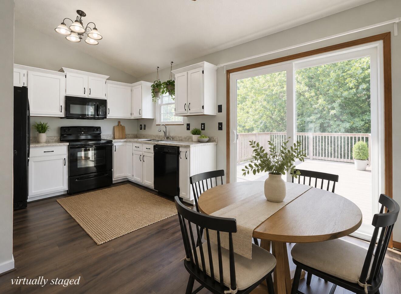 214 Springwood Drive Property Photo 11