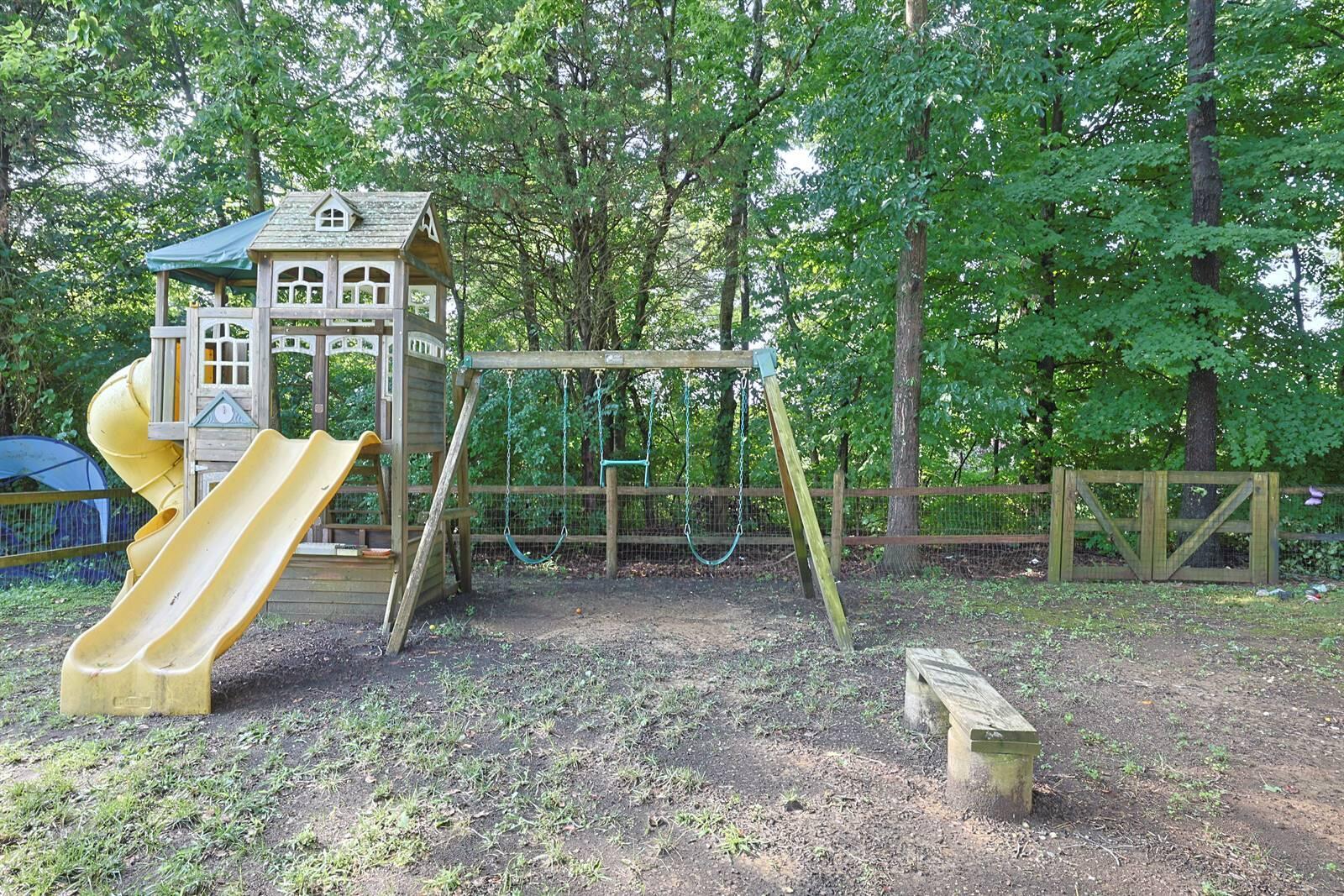 214 Springwood Drive Property Photo 42